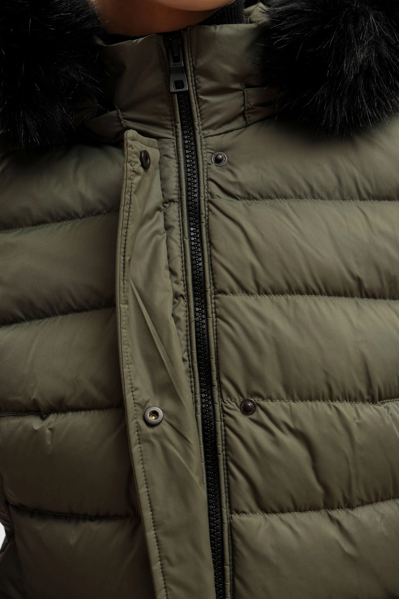 W5626FT3152F пальто утеплённое geox