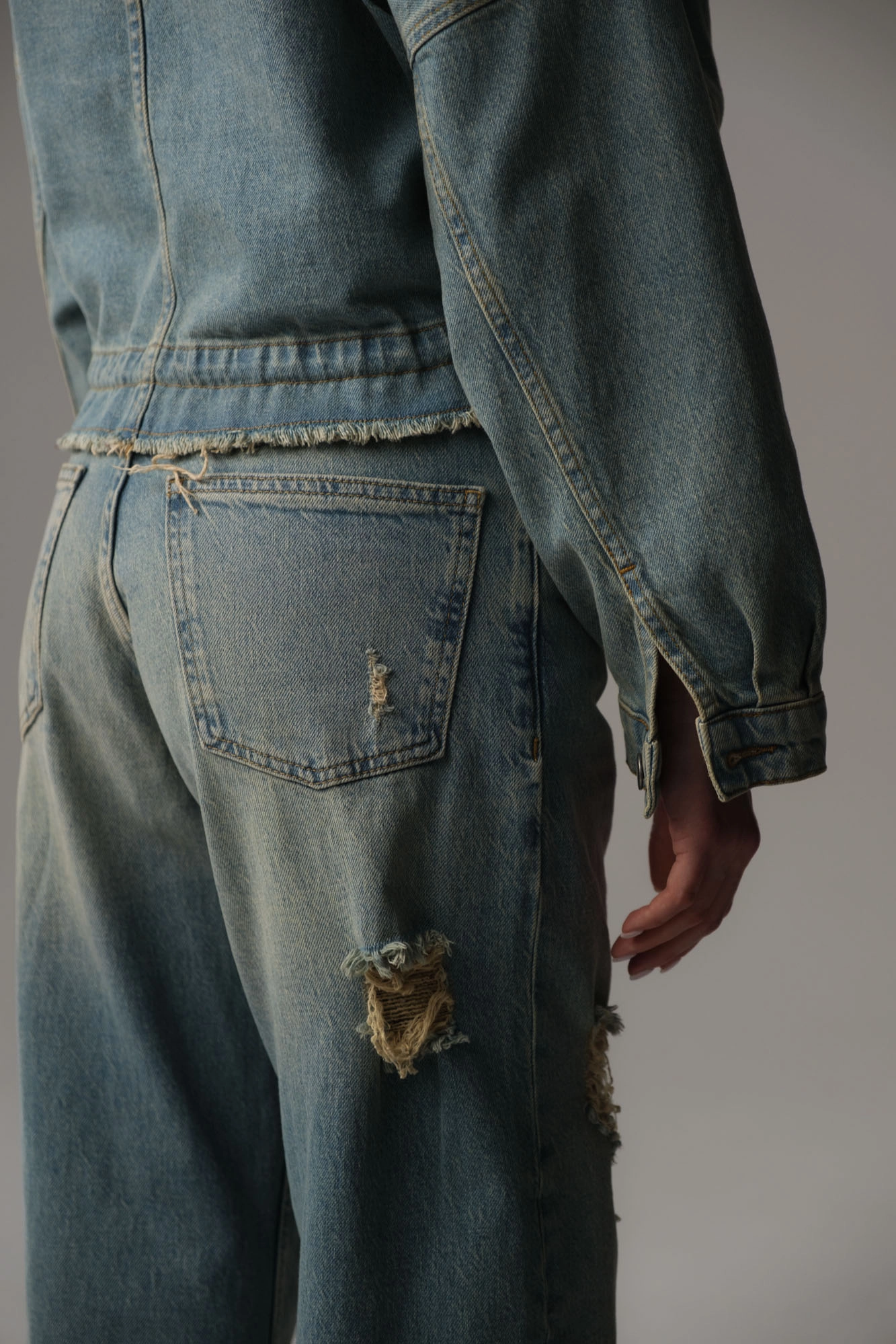 W-242-TO-56-4872 брюки джинсовые the hills 