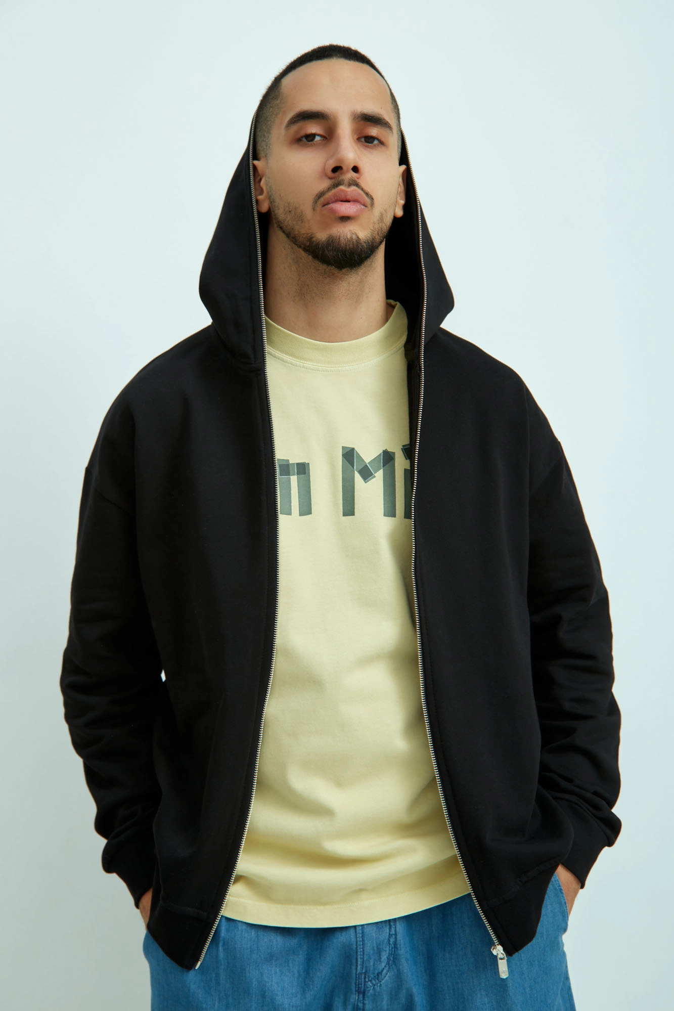 VM-ERK-20-040 Толстовка с капюшоном Van Mich Черный