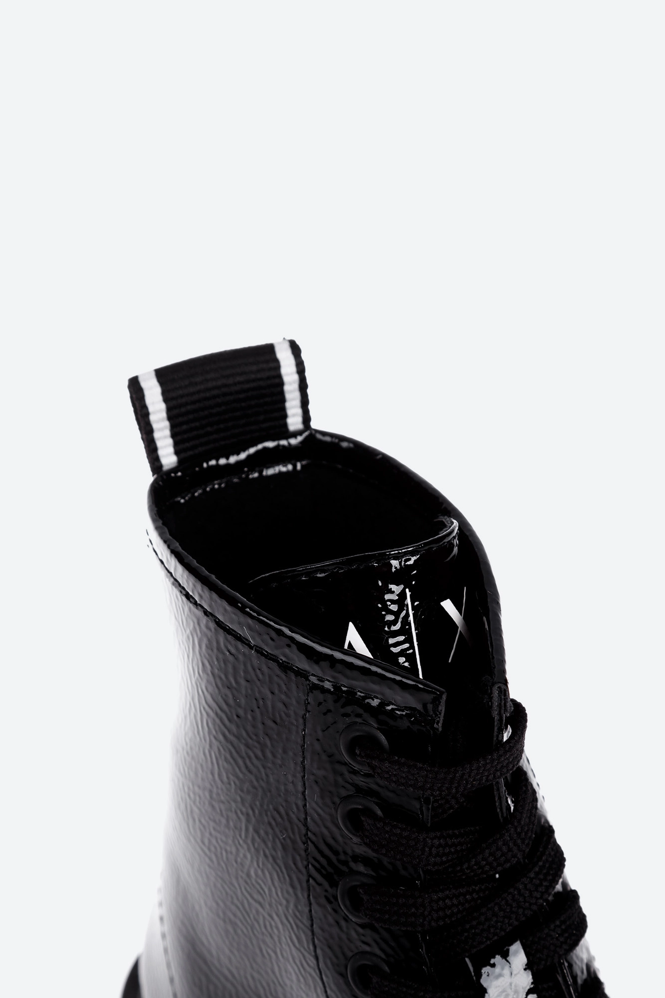 Ботинки Armani Exchange XDN018_XV349_00002_BLACK купить в