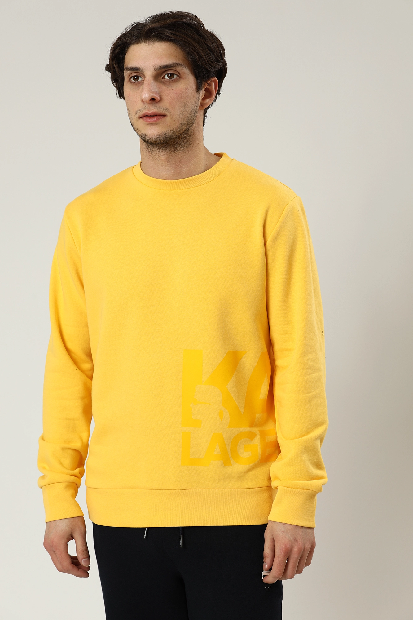521900_705084 Свитшот Karl Lagerfeld Желтый
