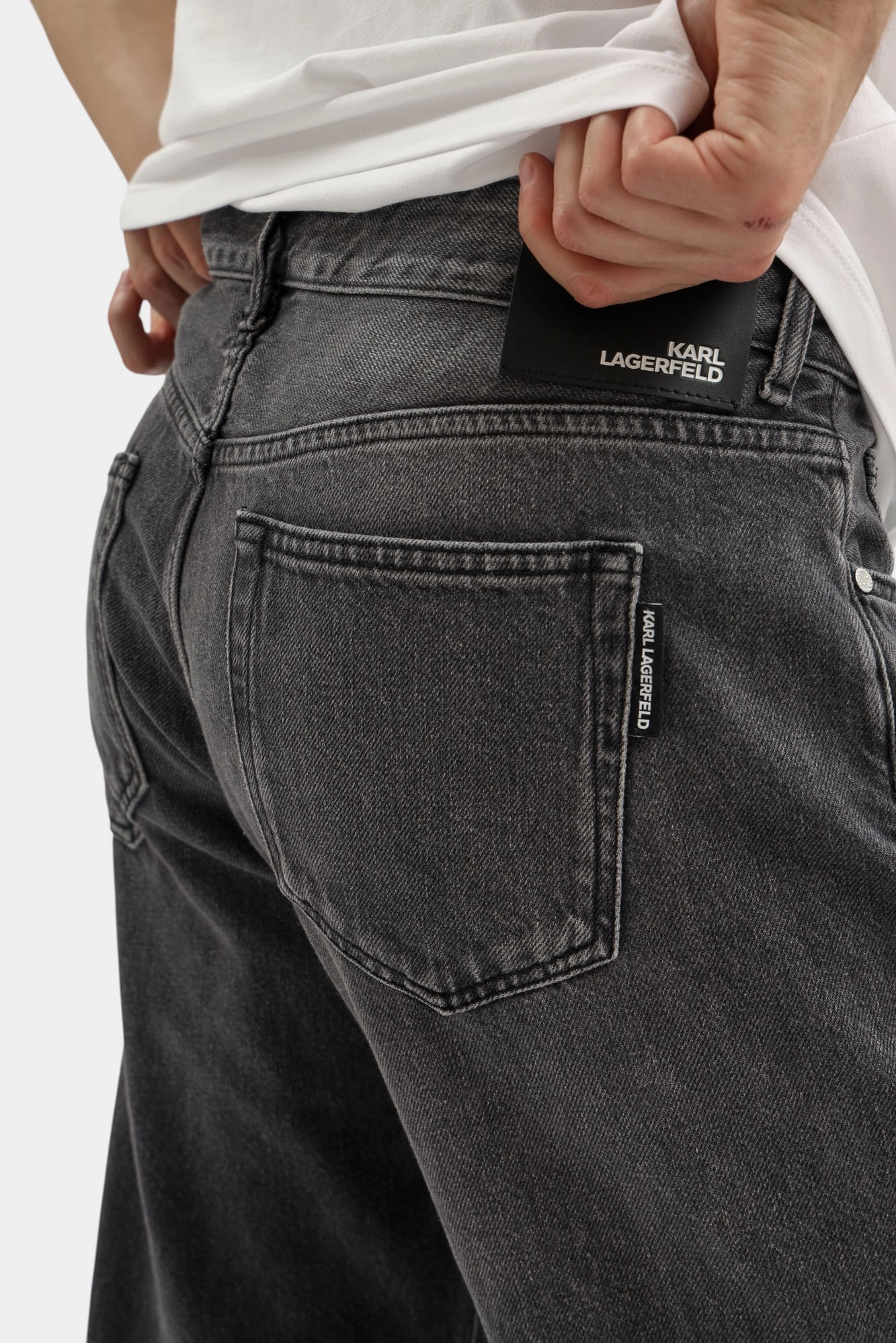 554877_265844 Джинсы Karl Lagerfeld Черный