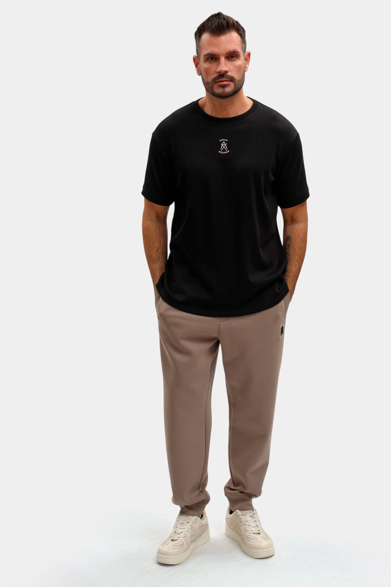 XM002072_AF19963 Футболка Armani Exchange Черный