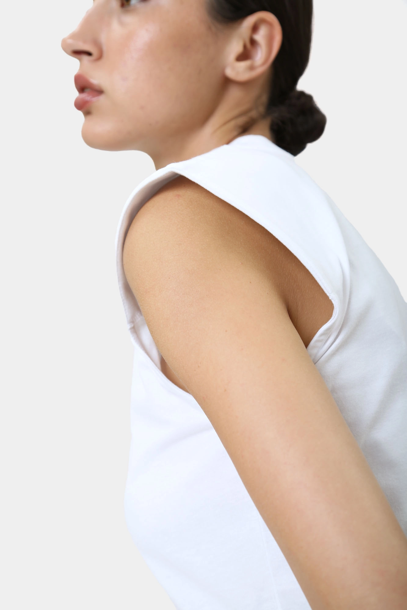 J20J223560 футболка calvin klein jeans 