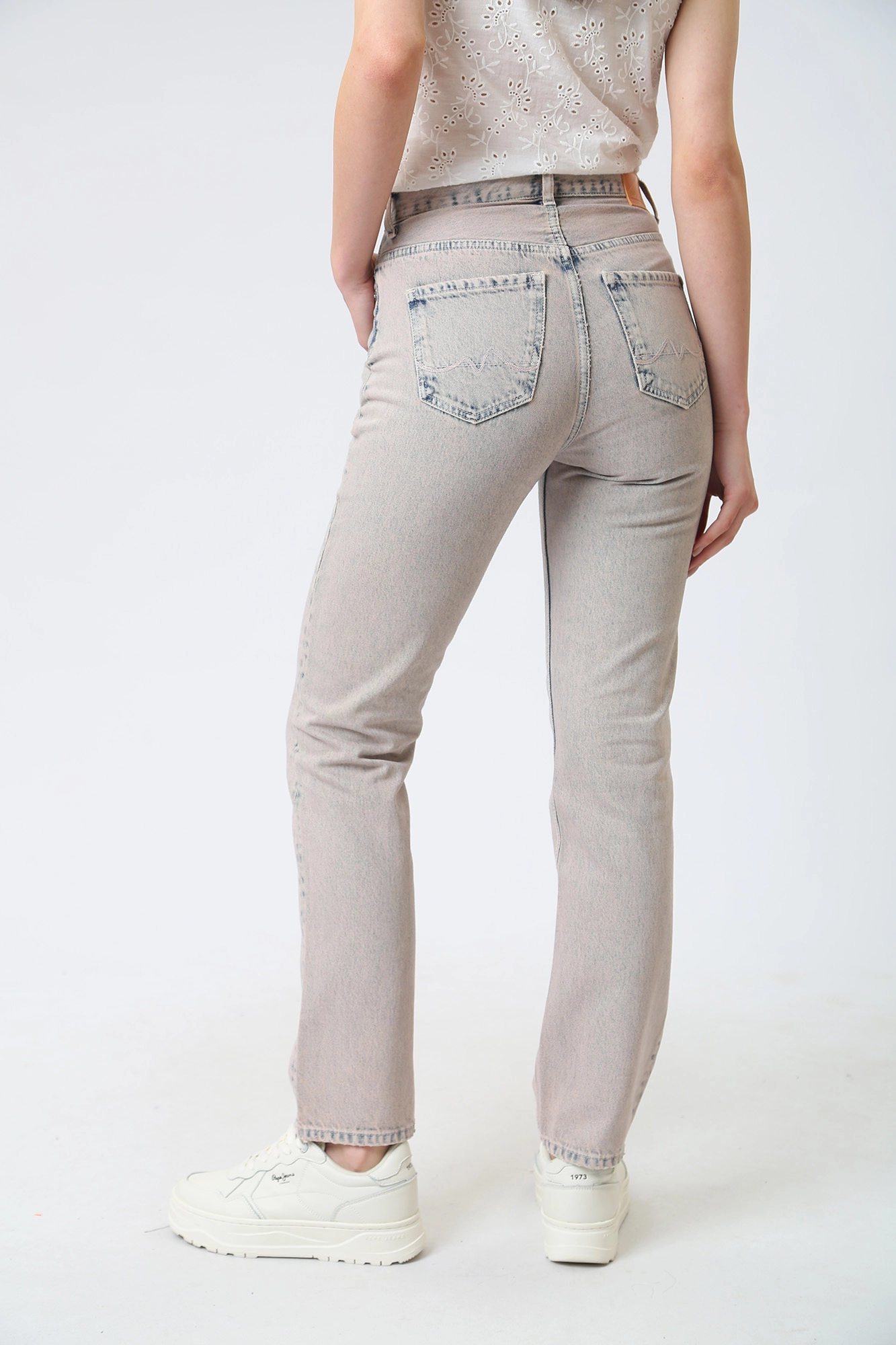 Jeans online deals