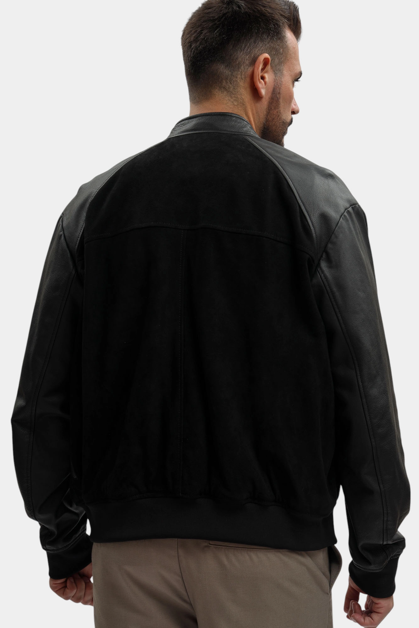 XM002240_AF21549 Куртка кожаная Armani Exchange Черный