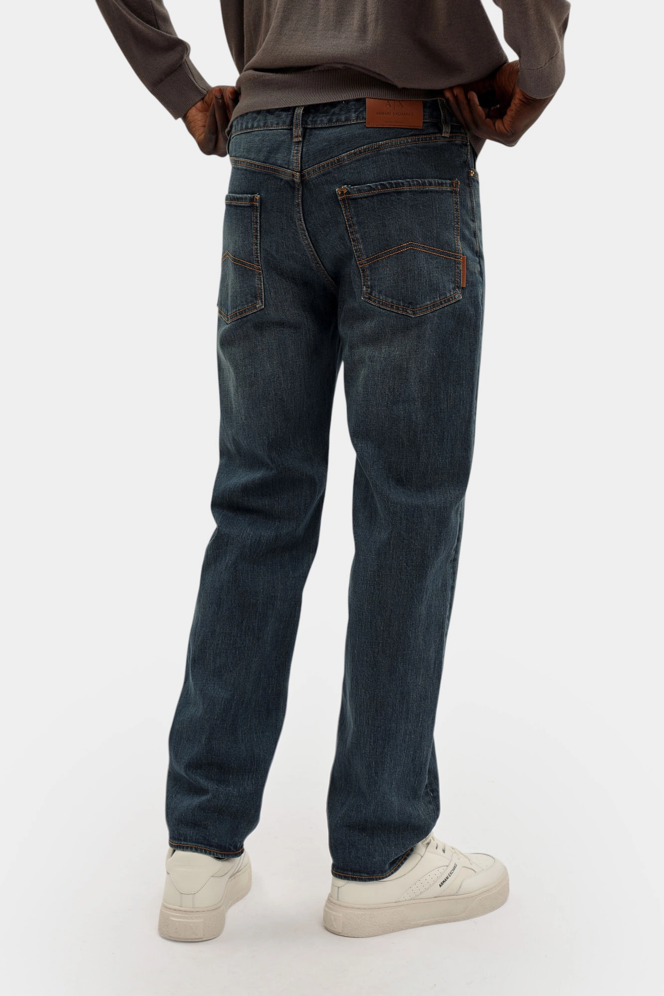 XM000074_AF17050 Джинсы Armani Exchange Голубой