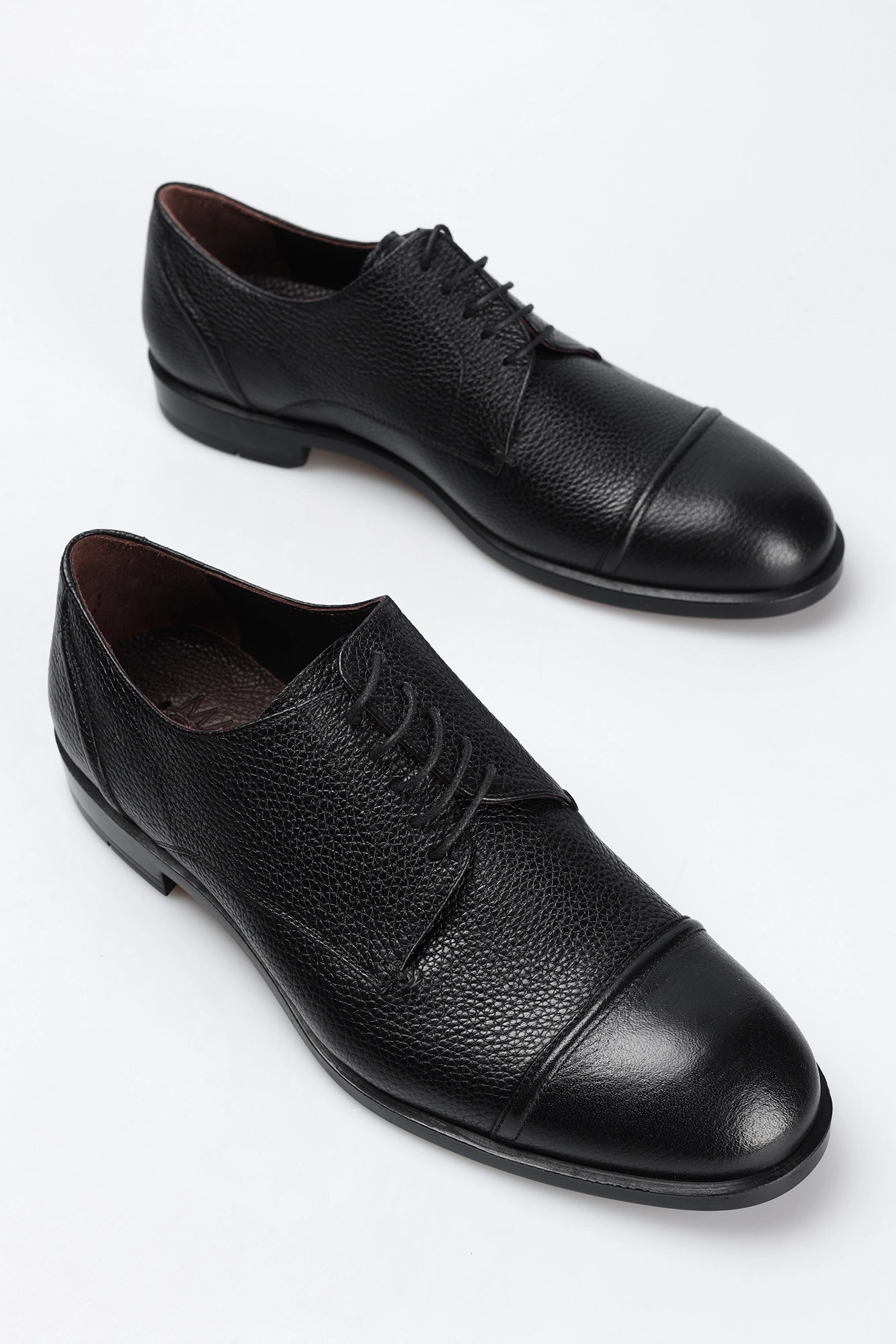 15-23550A002 Туфли Marc Cony Черный