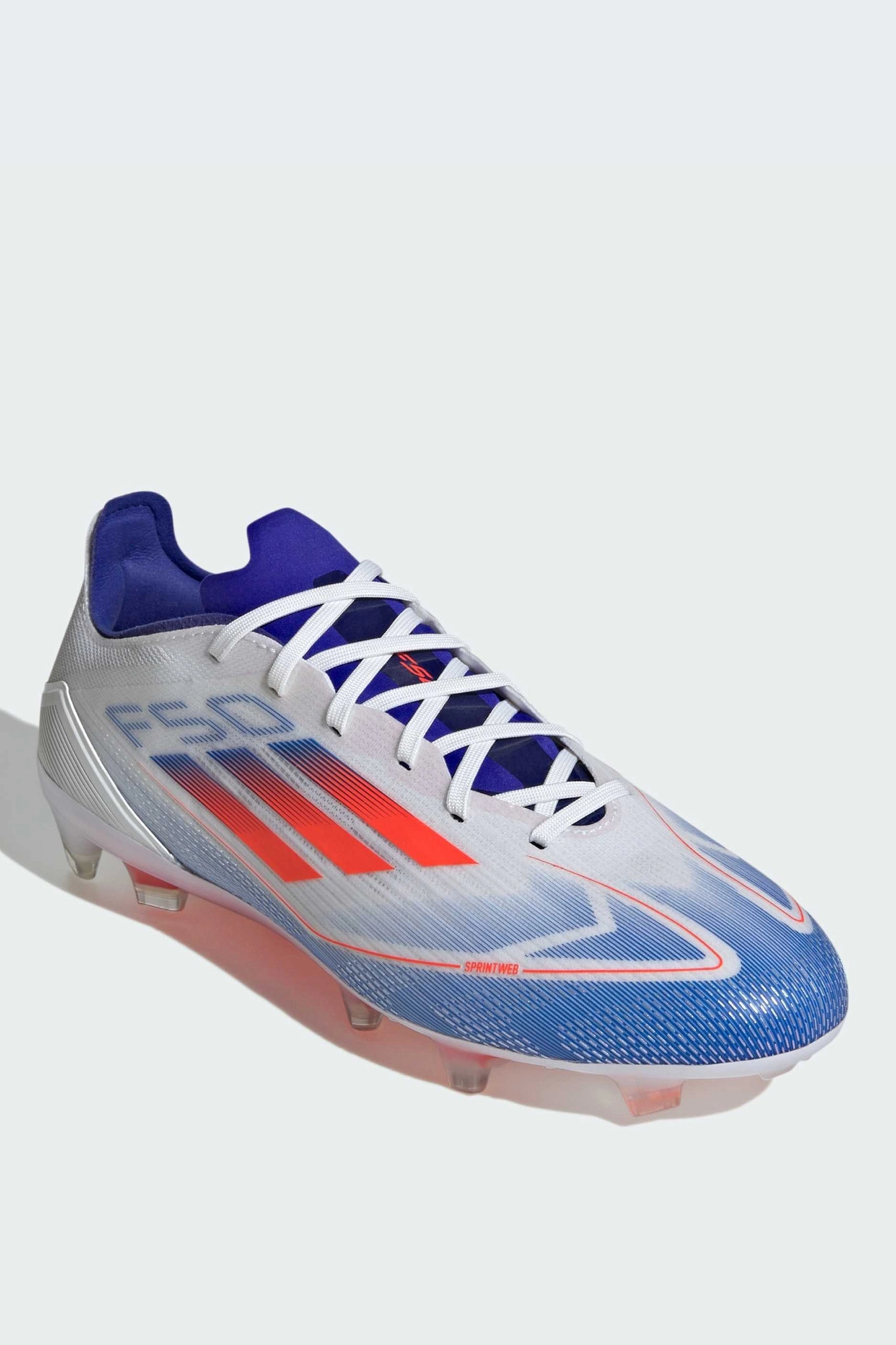 IE0596 Бутсы Adidas Белый