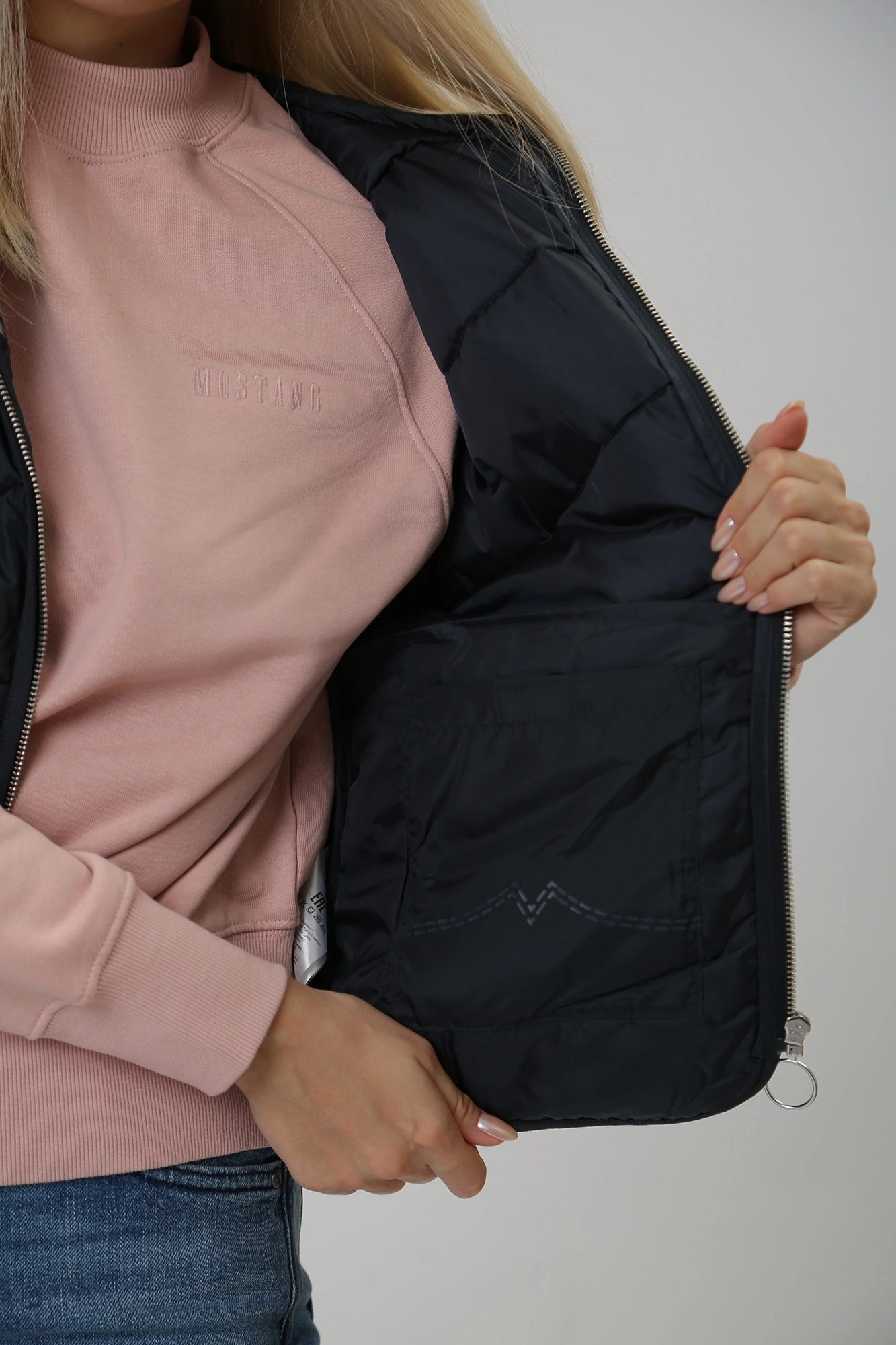 1014188 жилет утепленный mustang 