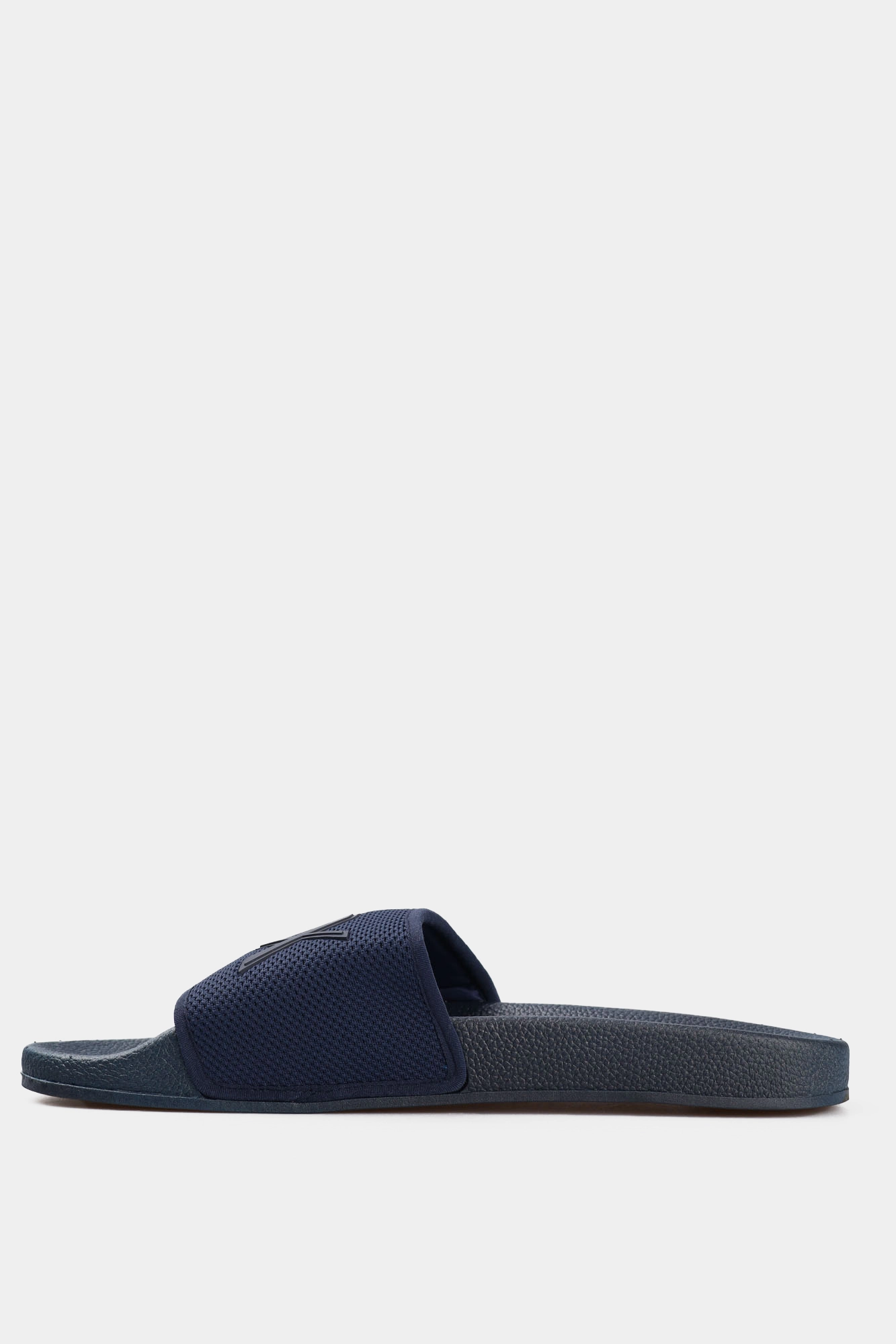 XUP001 Шлепанцы Armani Exchange Синий