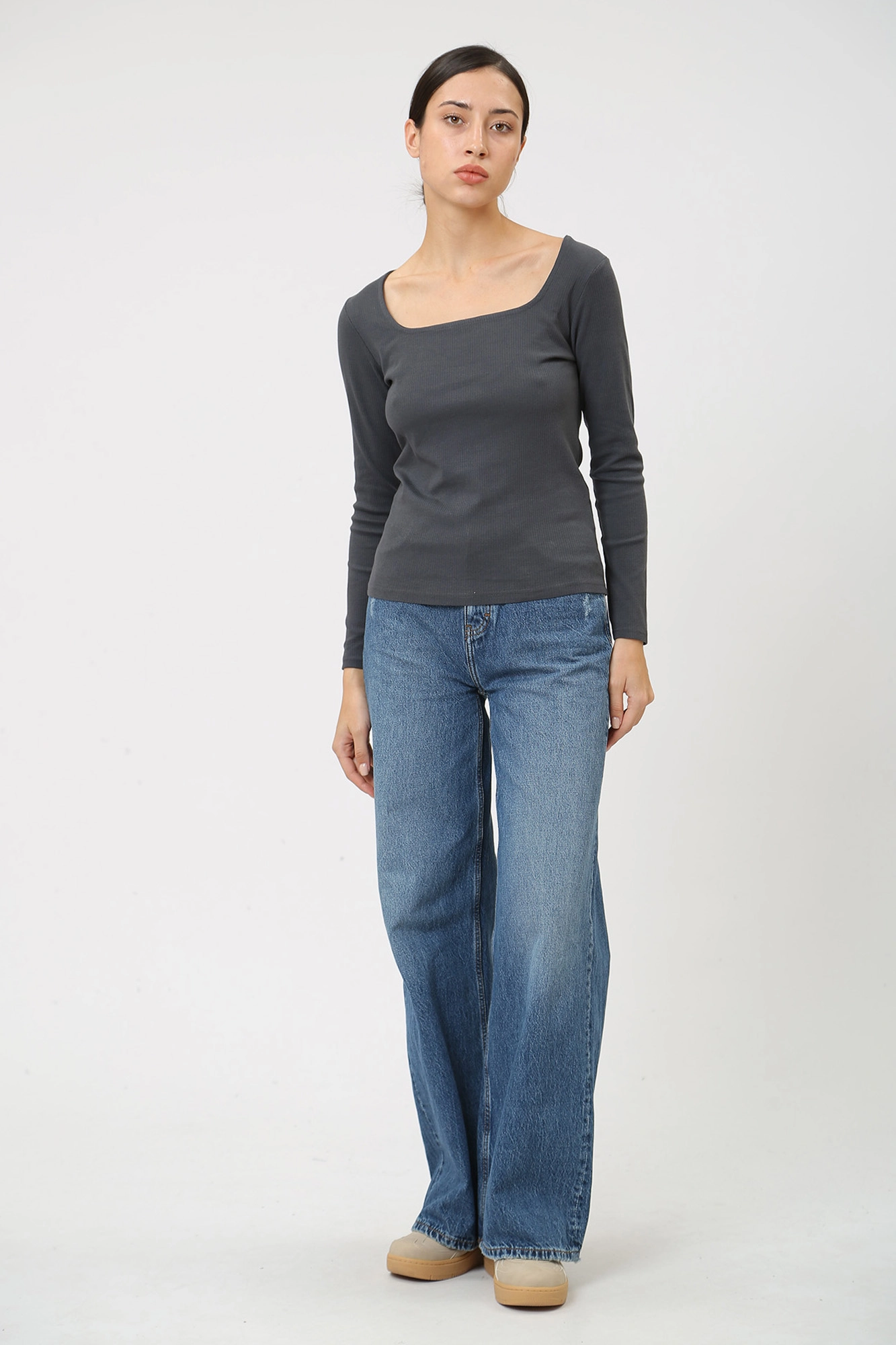 1014236 лонгслив mustang