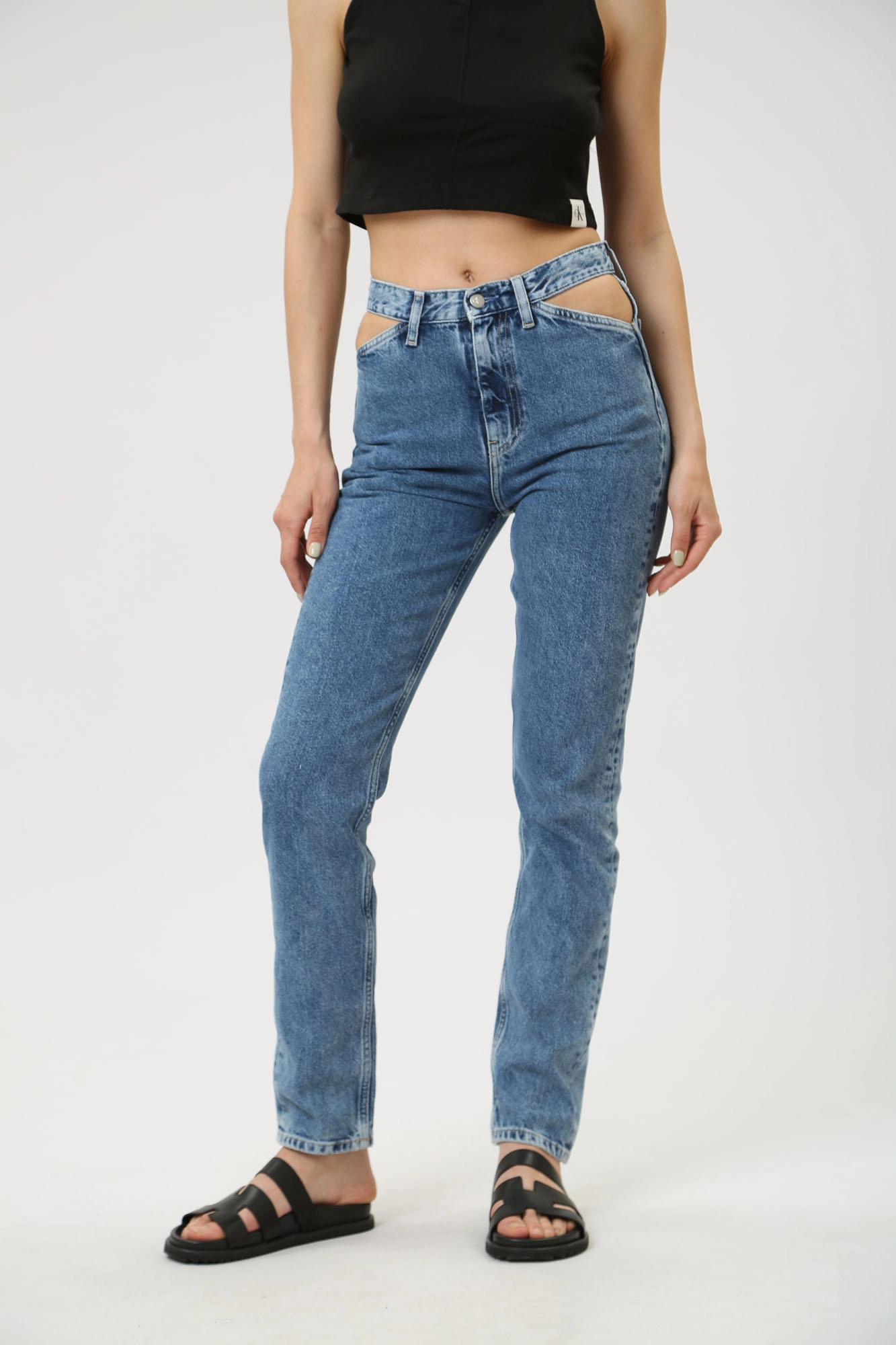 AUTHENTIC SLIM STRAIGHT Calvin Klein Jeans J20J222433 1AA Med Online.ru