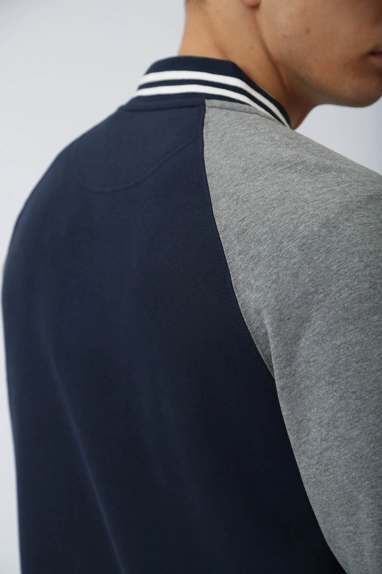 1013076 Бомбер Mustang Синий