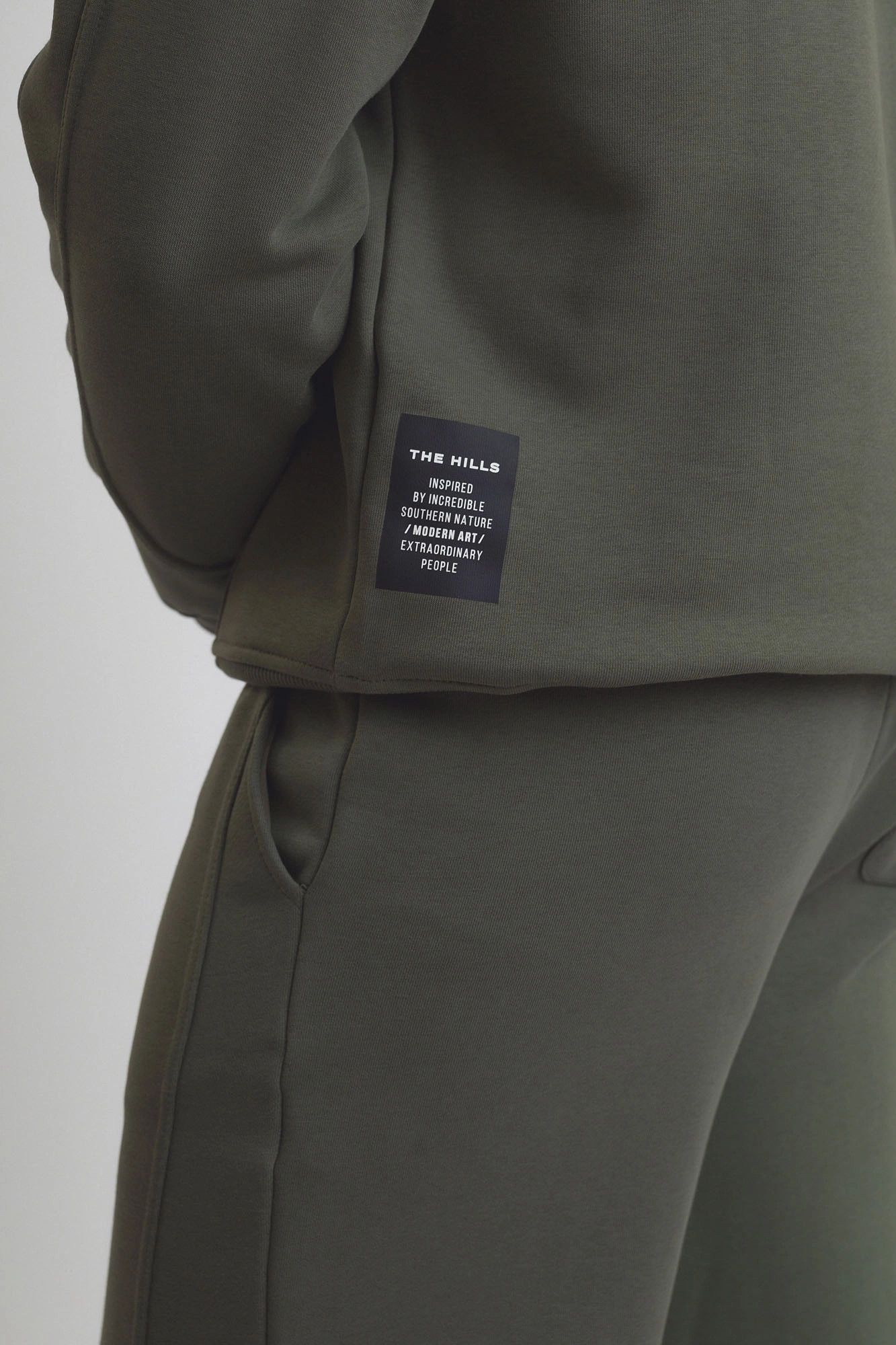 M-252-P-20-0601 Худи The Hills Хаки