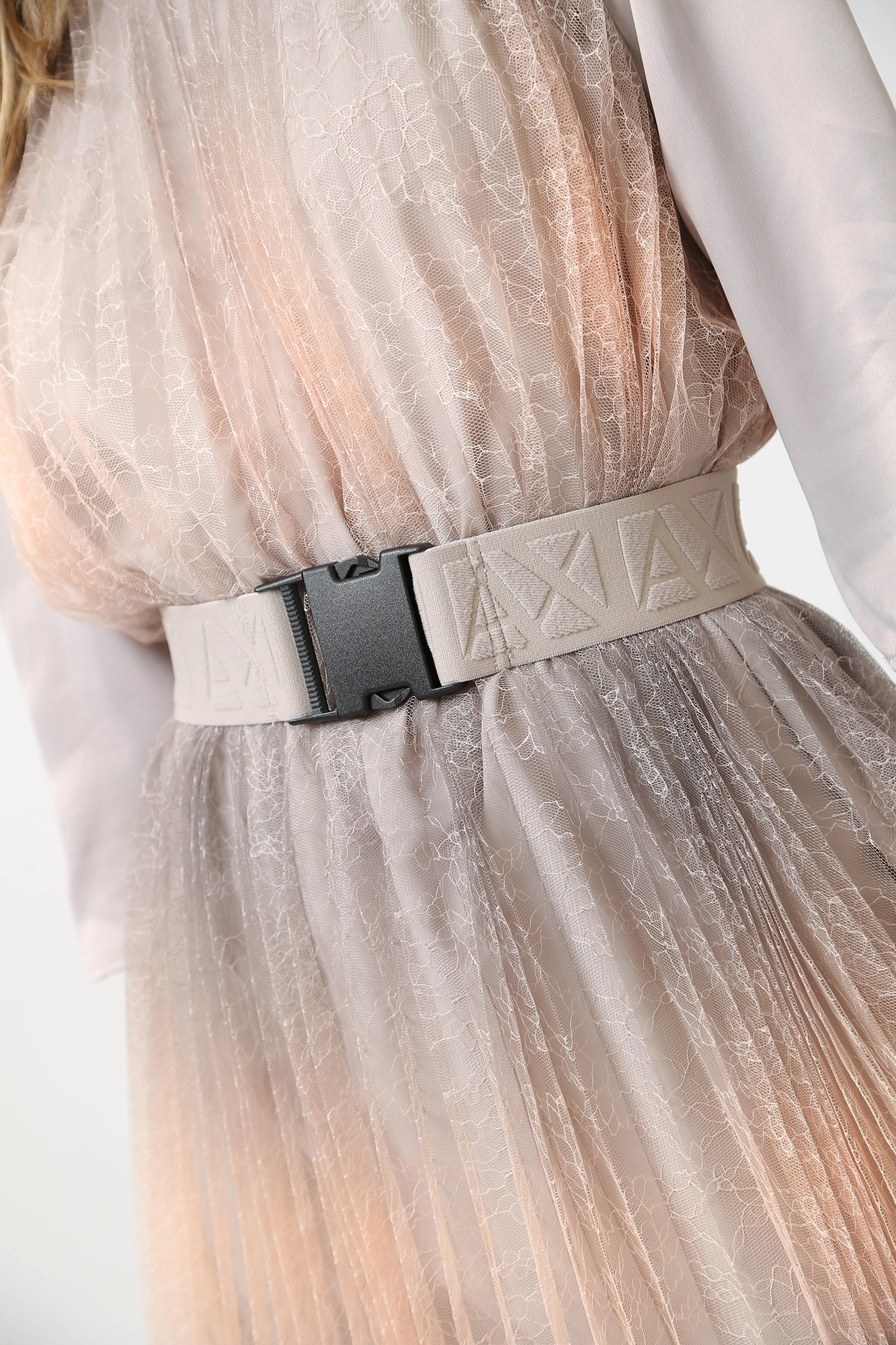 3DYA02_YNYLZ платье д/р armani exchange 