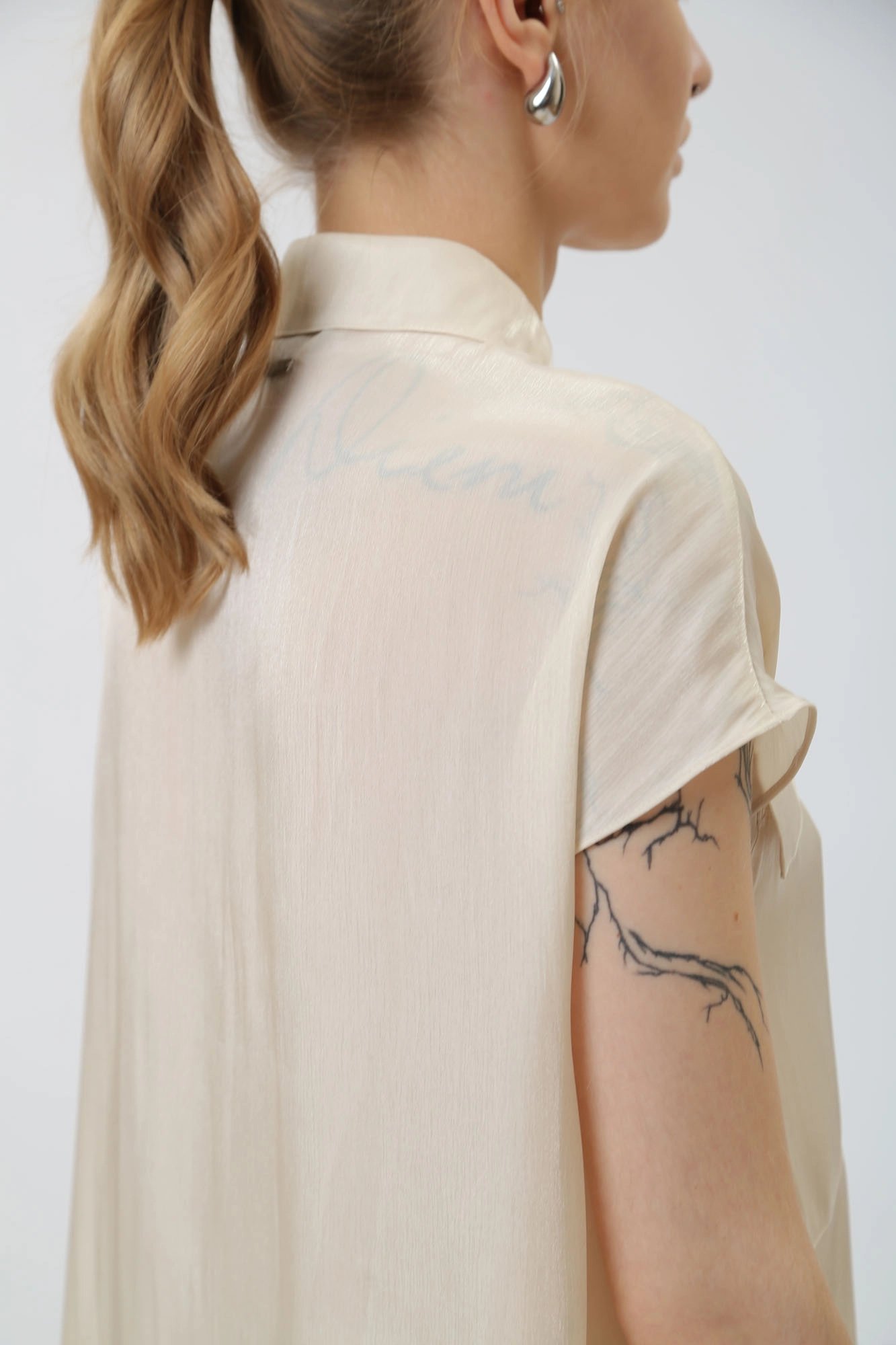 3DYC19_YNUUZ блузка armani exchange 