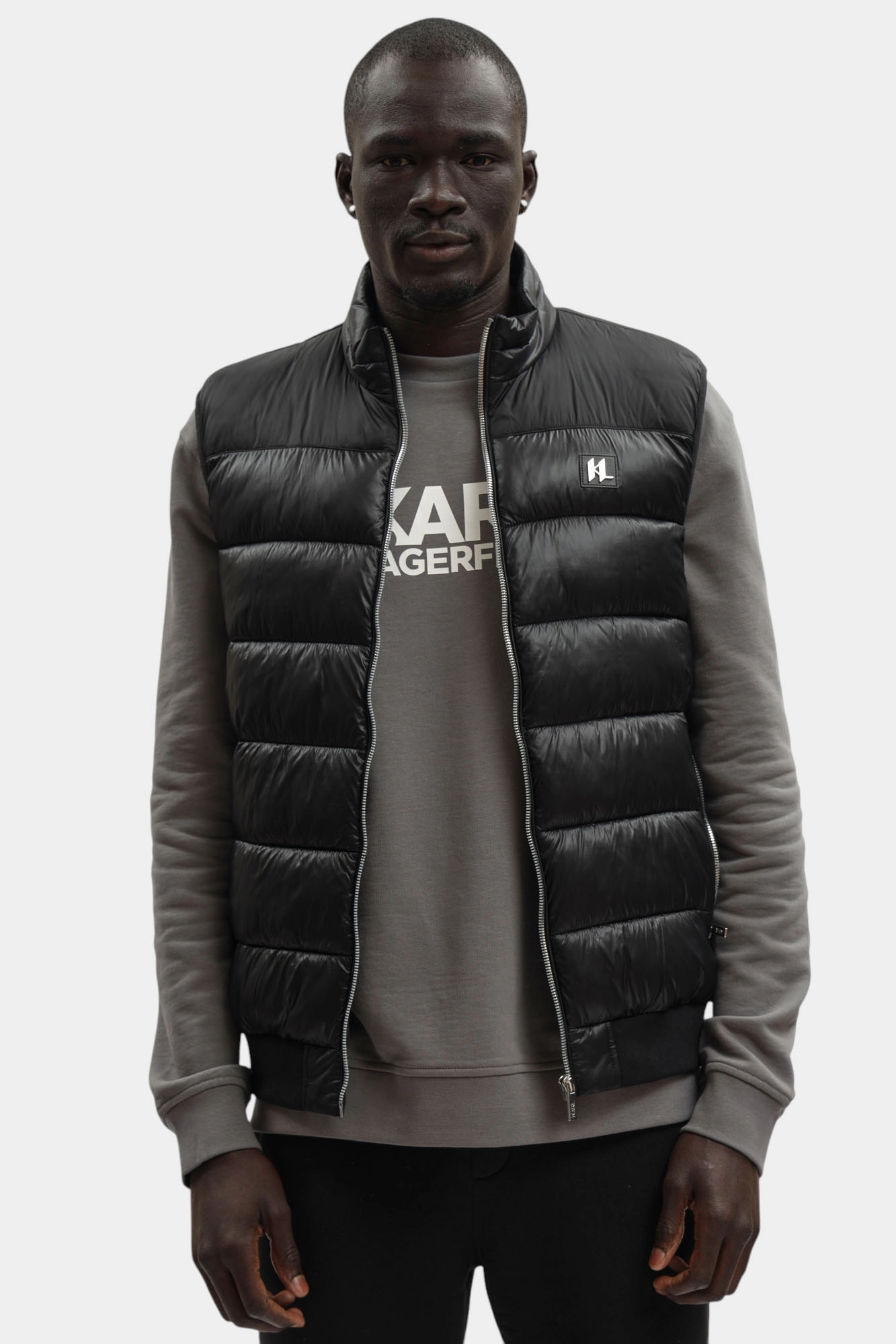 561590_505091 Жилет Karl Lagerfeld Черный