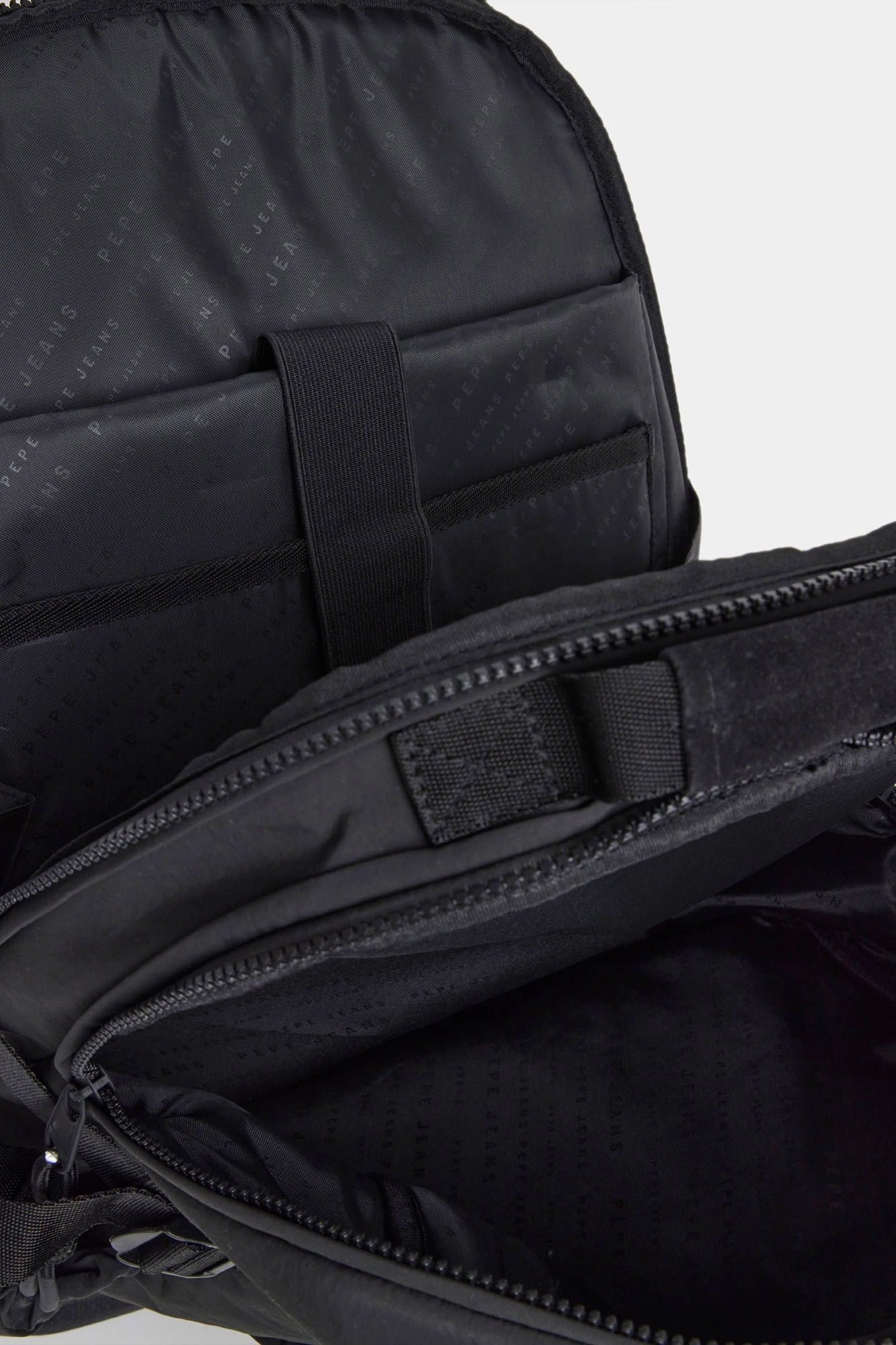 PM030873 Рюкзак Pepe Jeans Черный