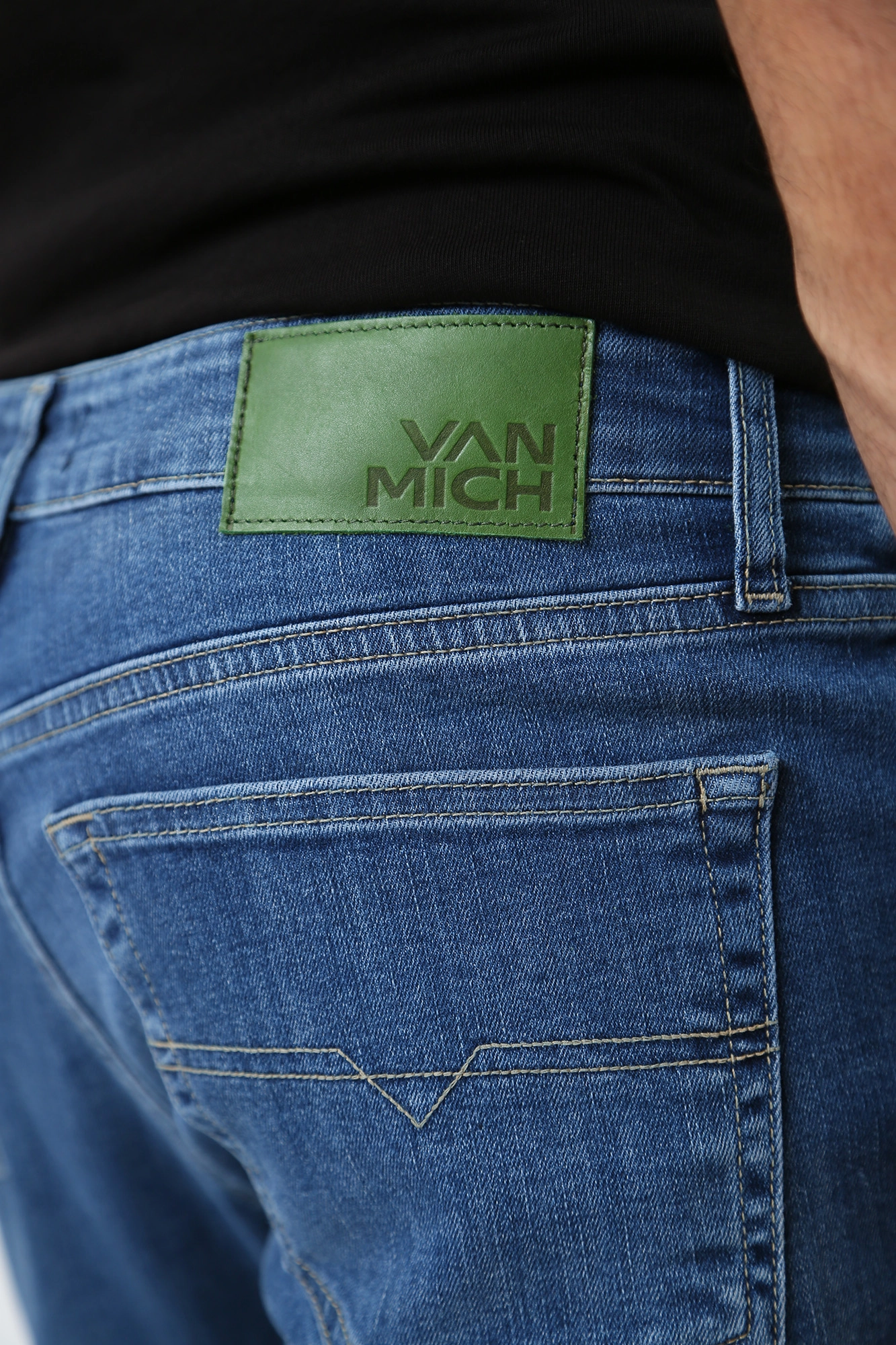 VM-231-33-013 Джинсы Slim Van Mich Синий