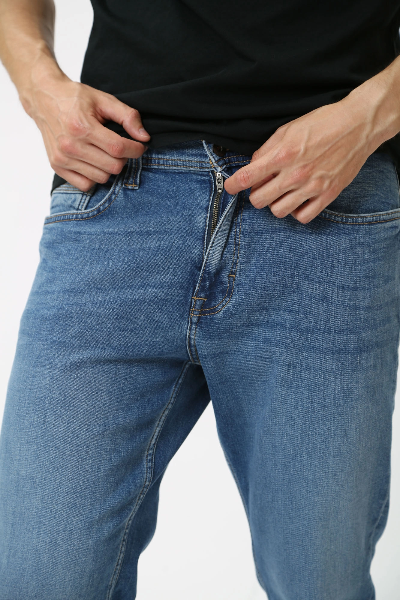 1014877 Джинсы Washington Straight  Mustang Синий