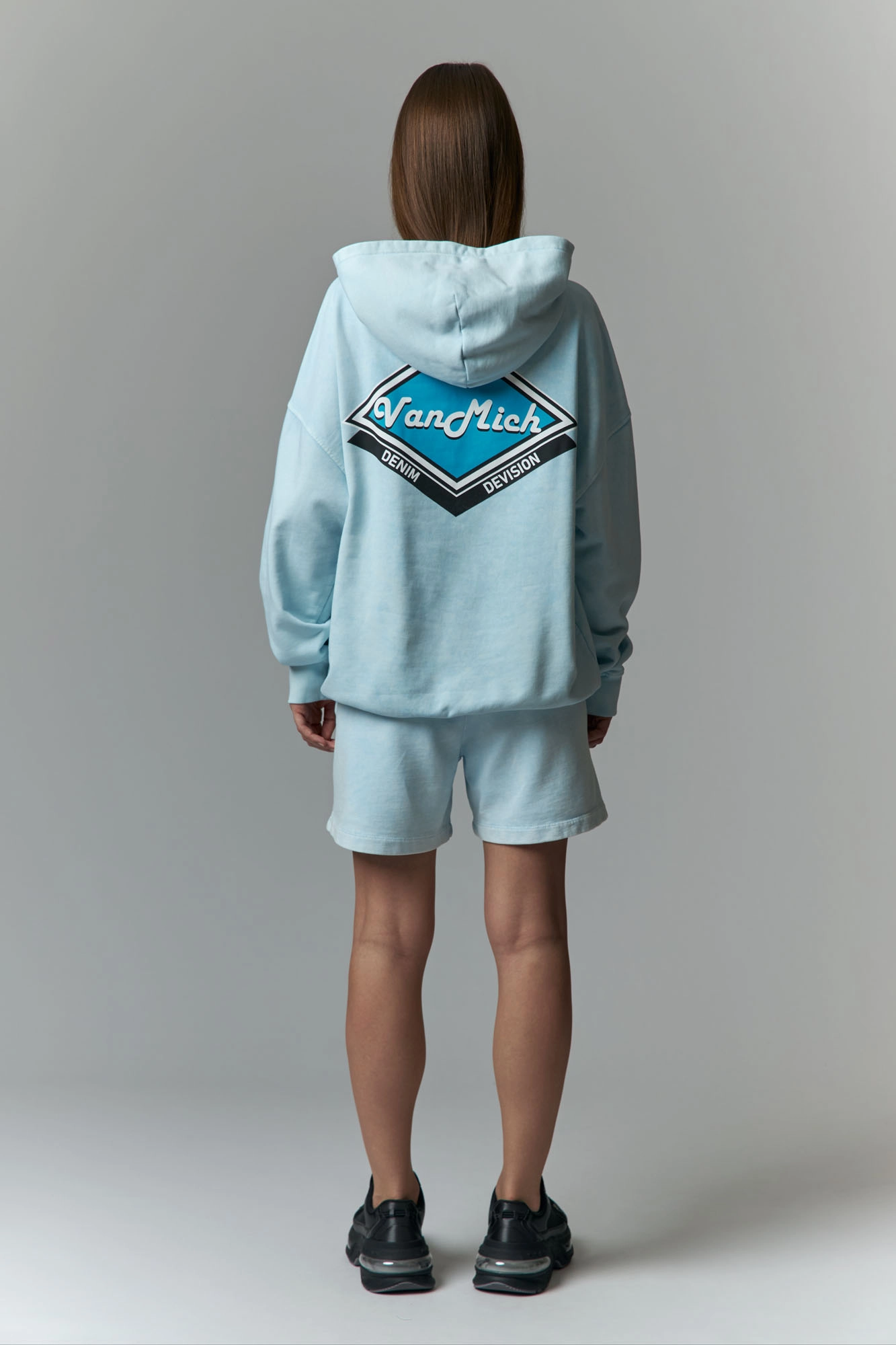 VW-FAT-20-410 худи van mich