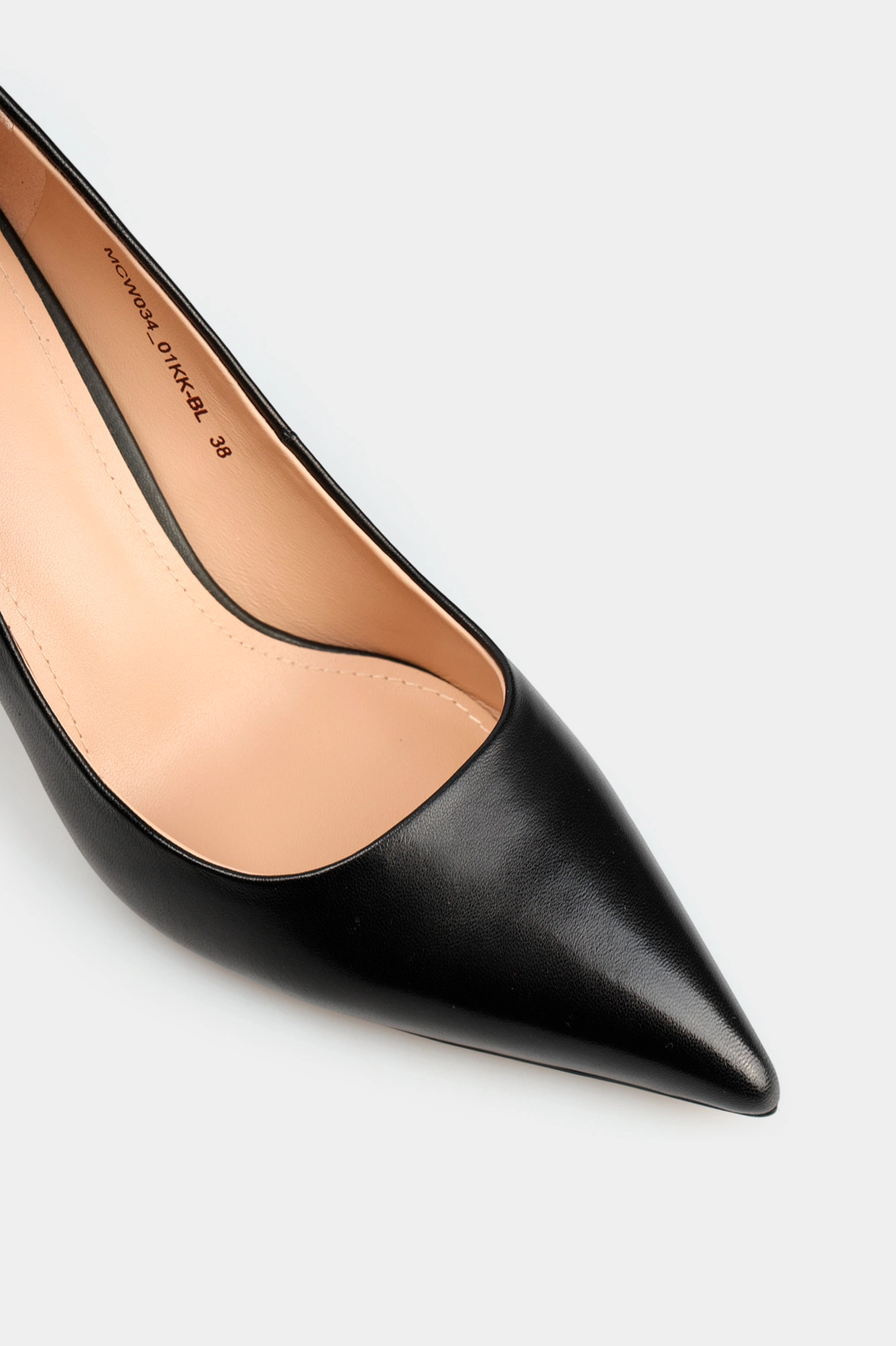 MCW034_01KK Туфли Marc Cony Черный