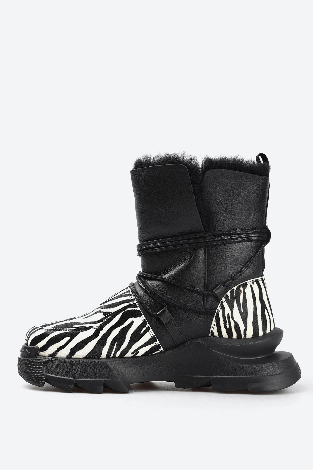 S2238-715 Ботинки Graciana Черный