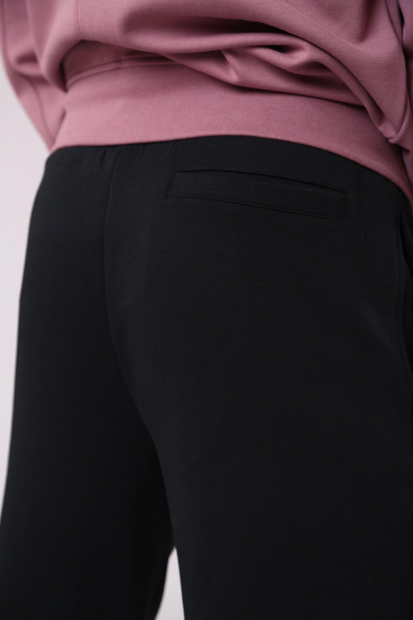 6LZPBE_ZJCAZ Брюки спортивные Armani Exchange Черный