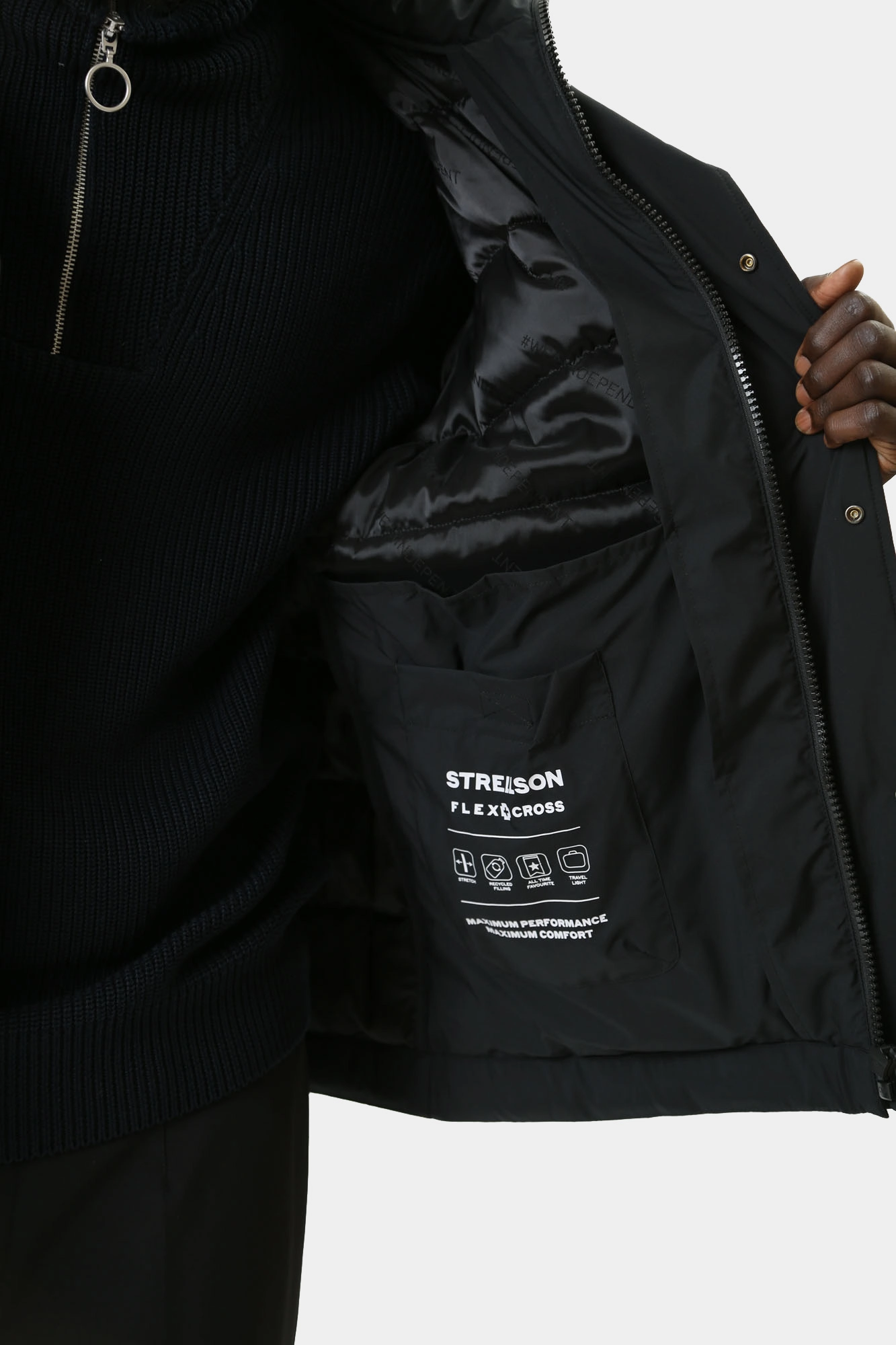 30040802_10013080 Куртка Strellson Черный
