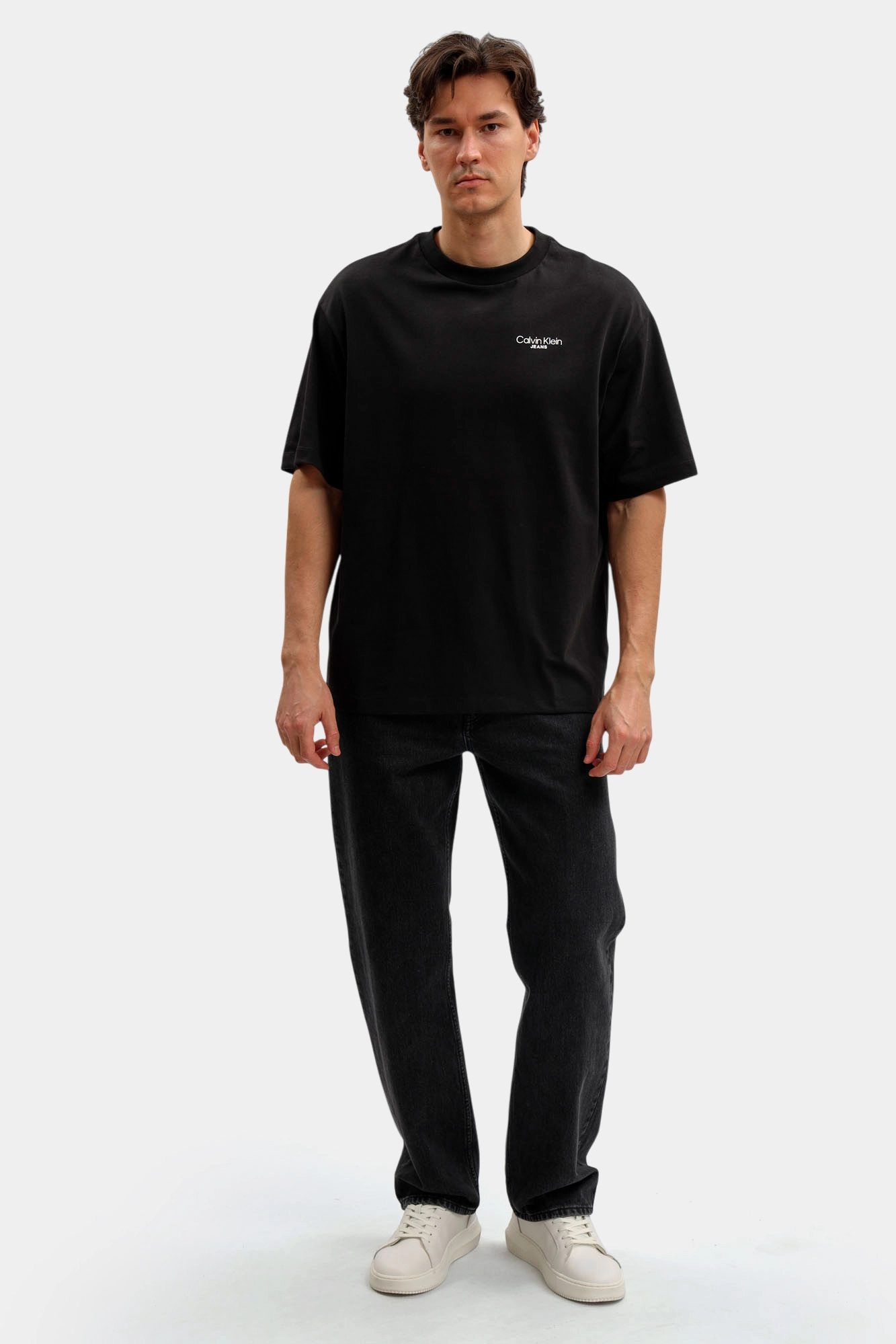 LV04RD825G Футболка Calvin Klein Jeans Черный