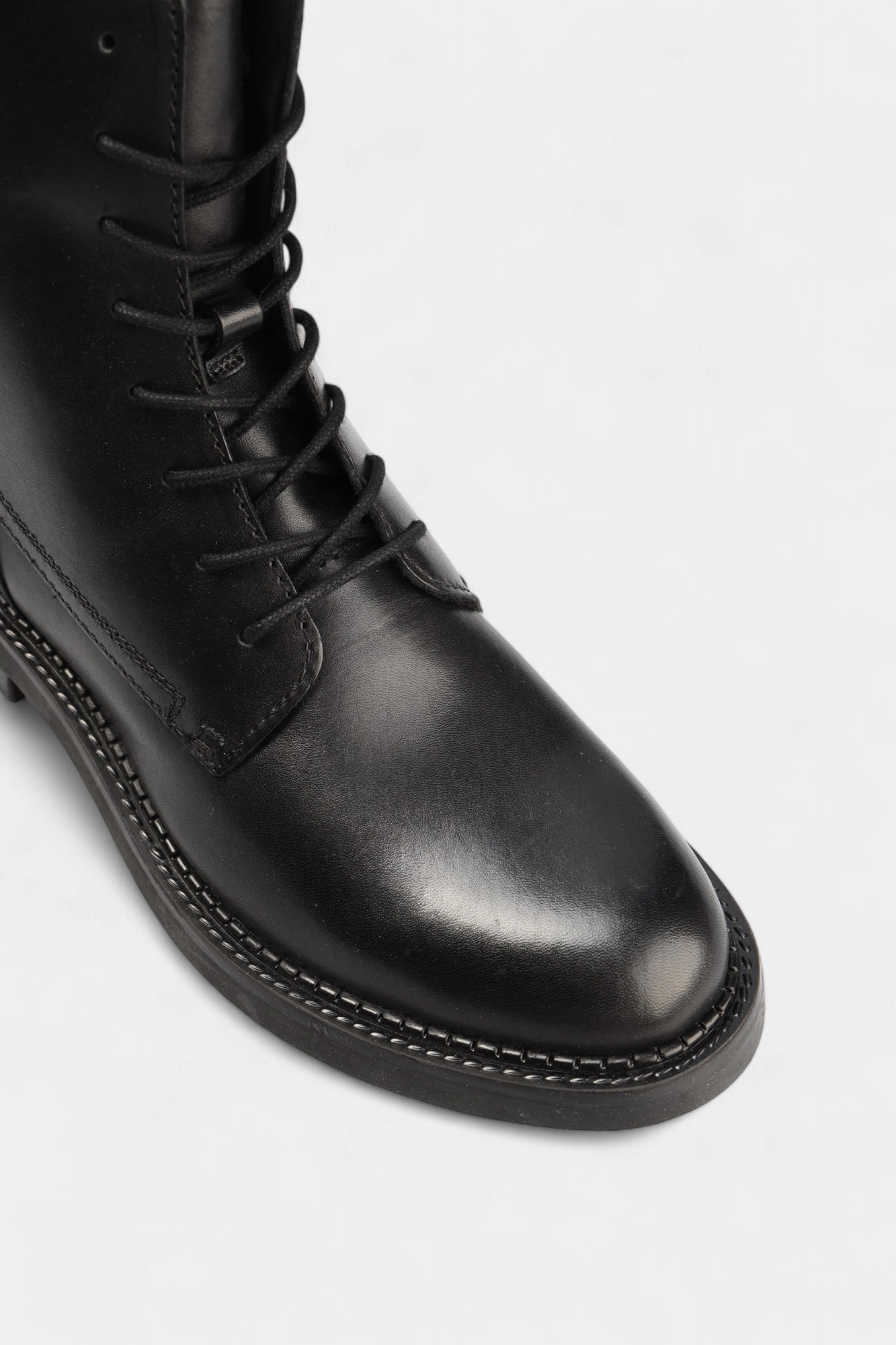 D56WYG00043 Ботинки Geox Черный