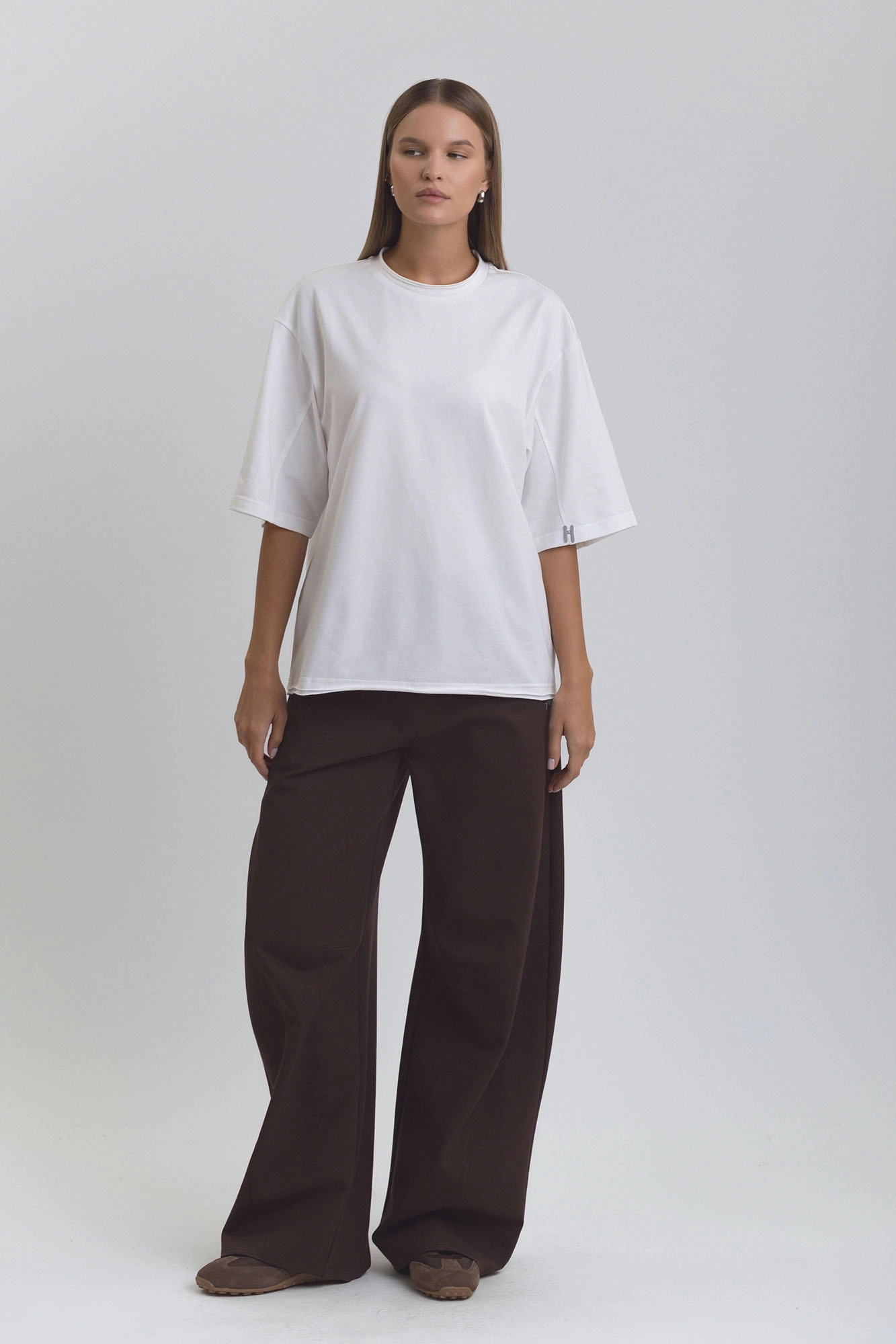 W-252-THT-22-0106 футболка the hills