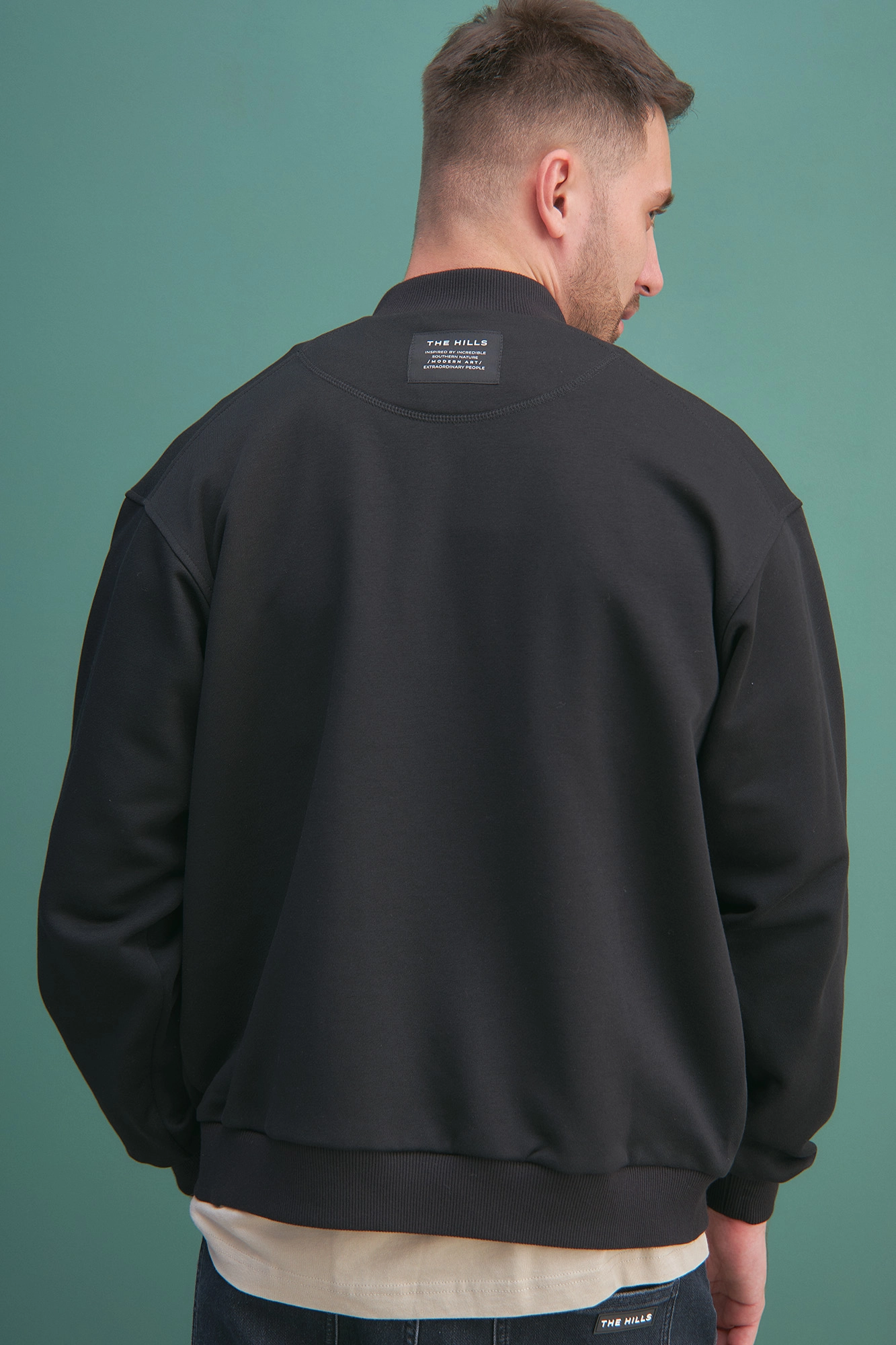 M-232-THT-20-0103 Тректоп The Hills Черный