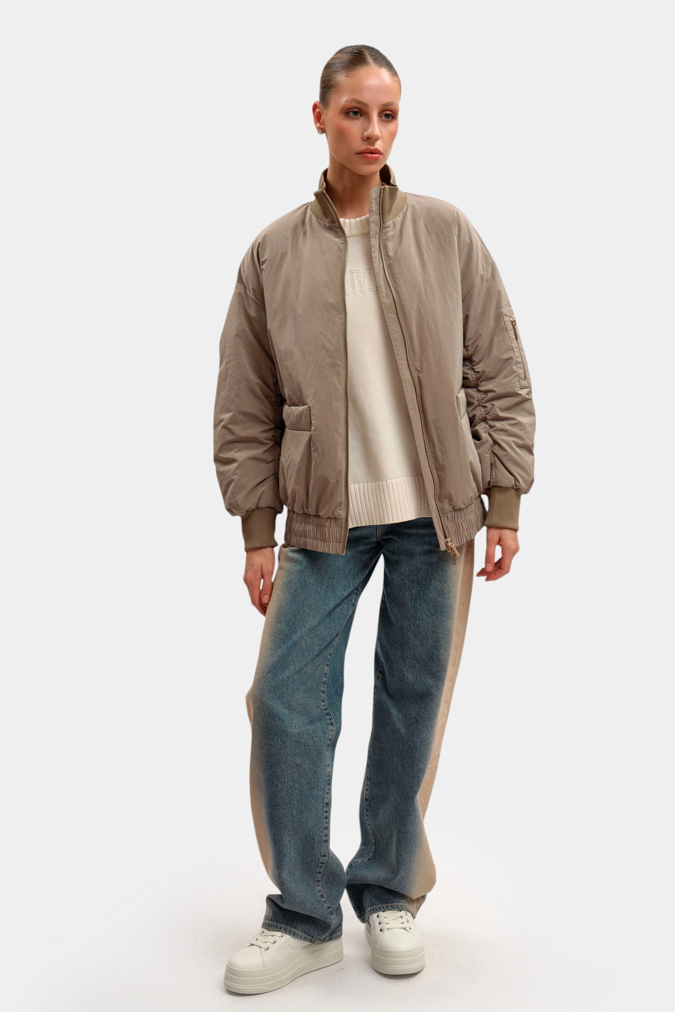 XW000670_AF16210 бомбер armani exchange 