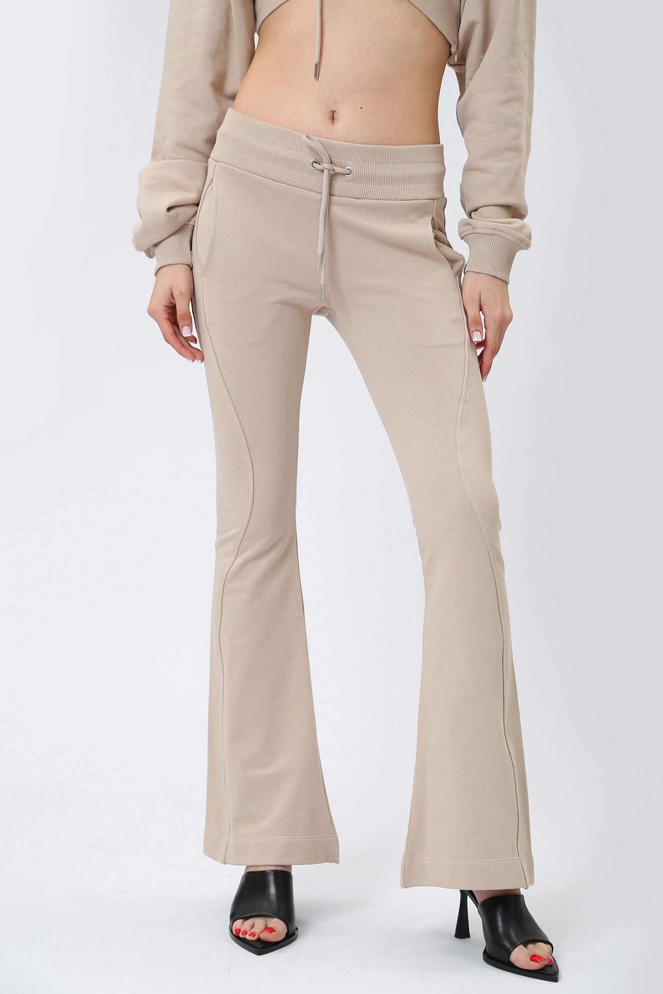 56P00440-1T006398 брюки спортивные trussardi 