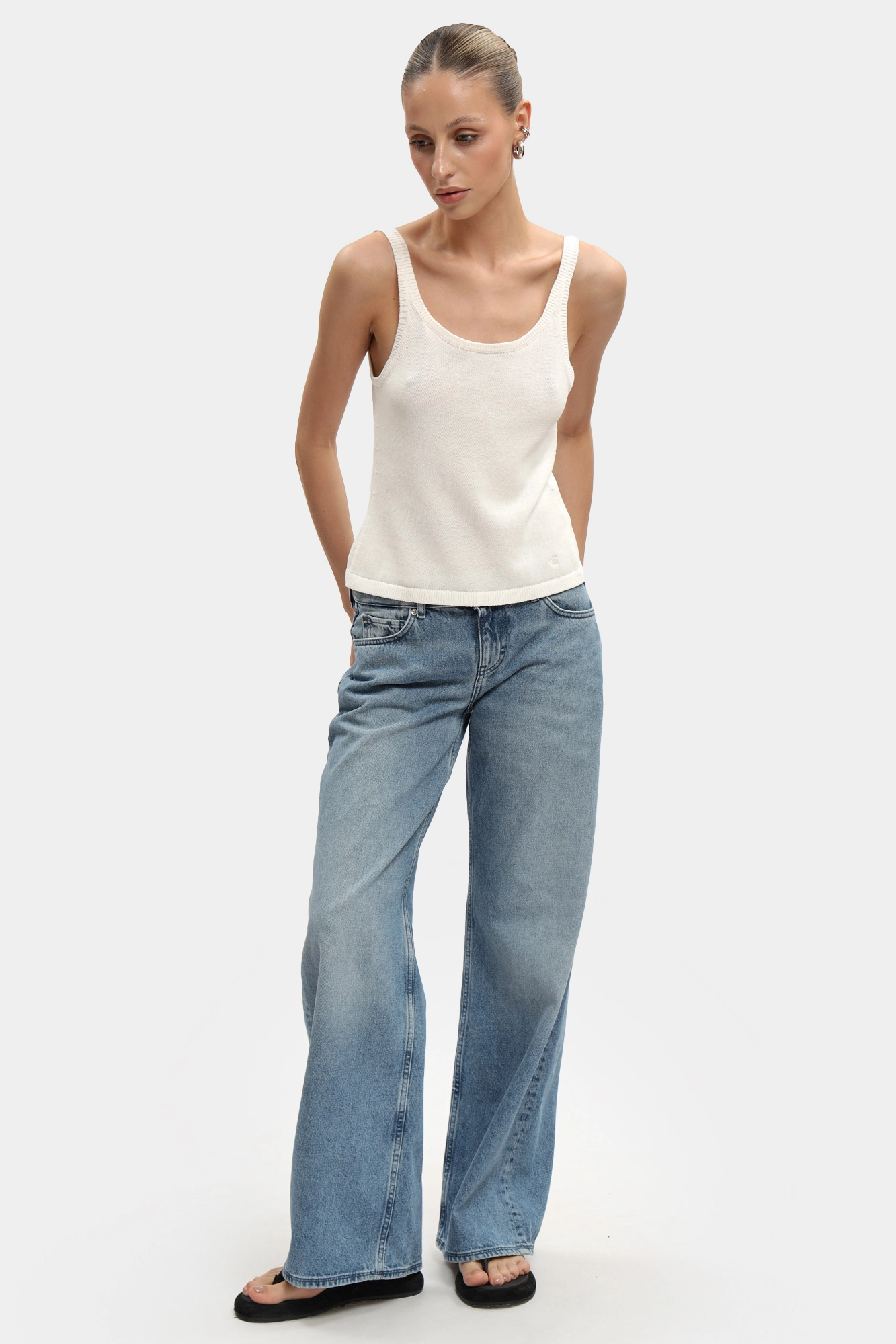 J20J225228 топ calvin klein jeans 
