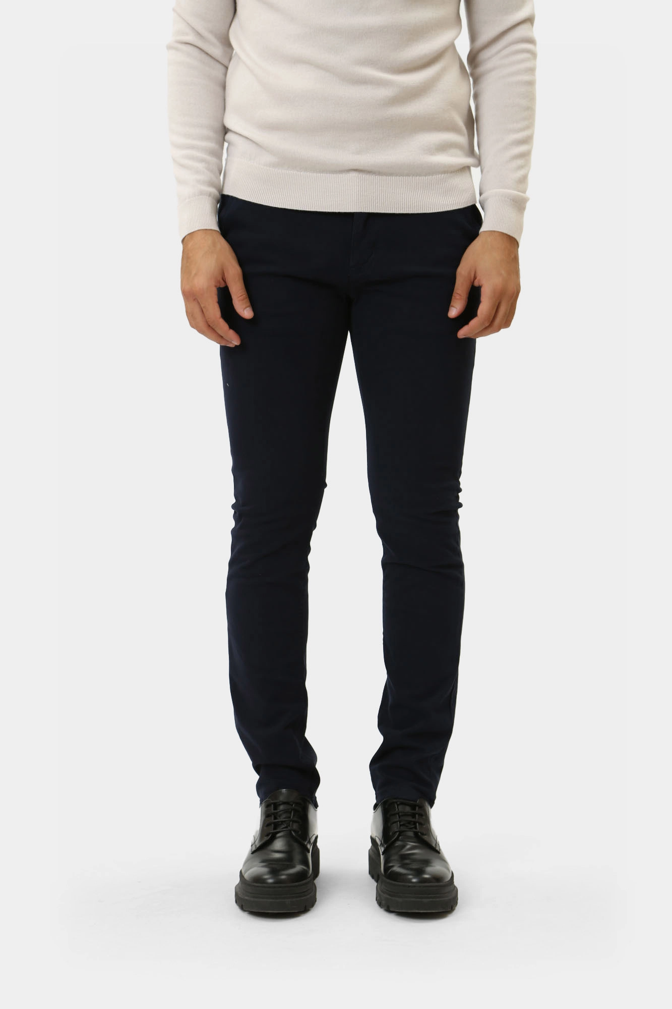 544825_255835 Брюки чиносы Karl Lagerfeld Синий