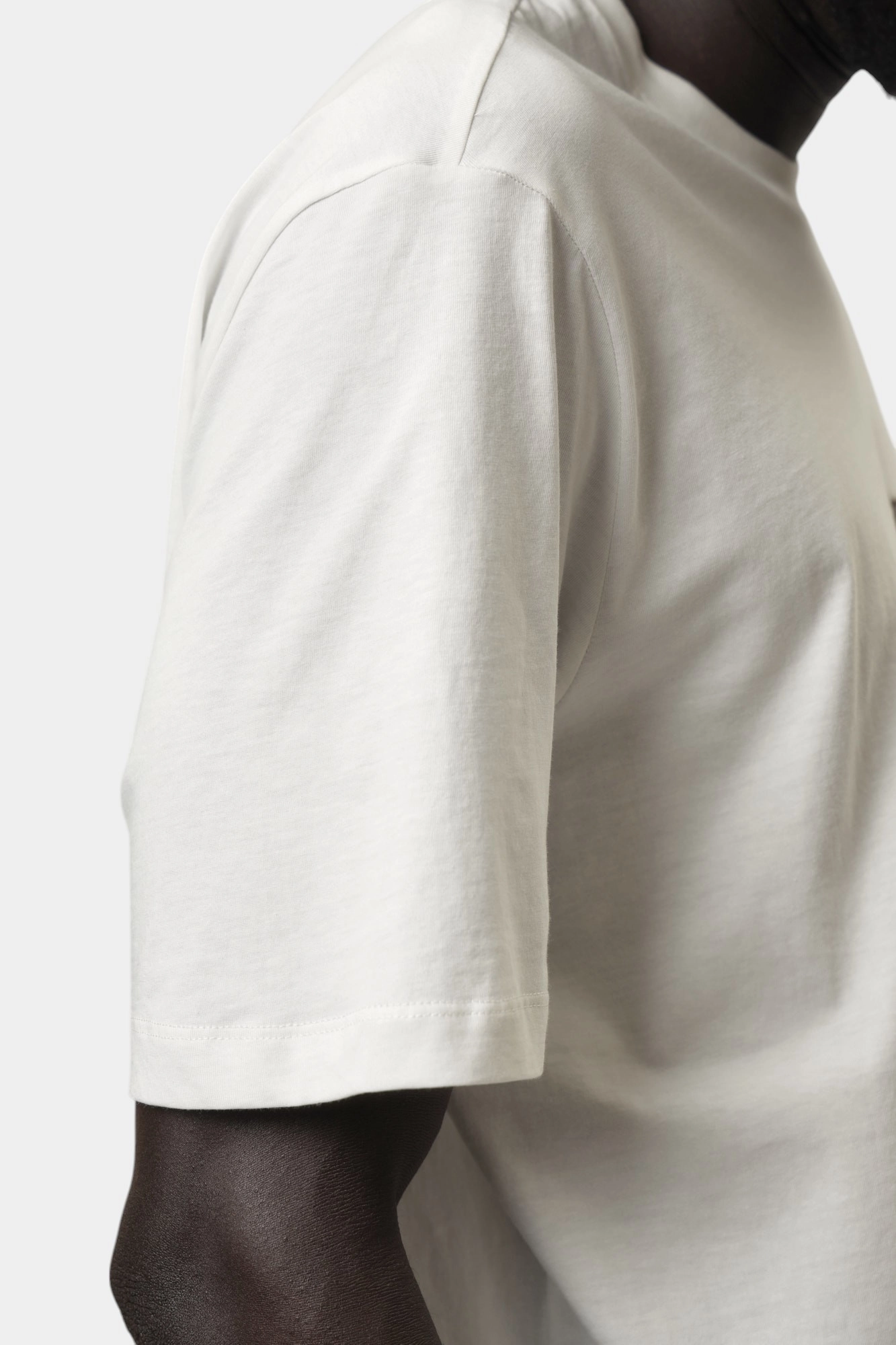 XM000363_AF12308 Футболка Armani Exchange Белый