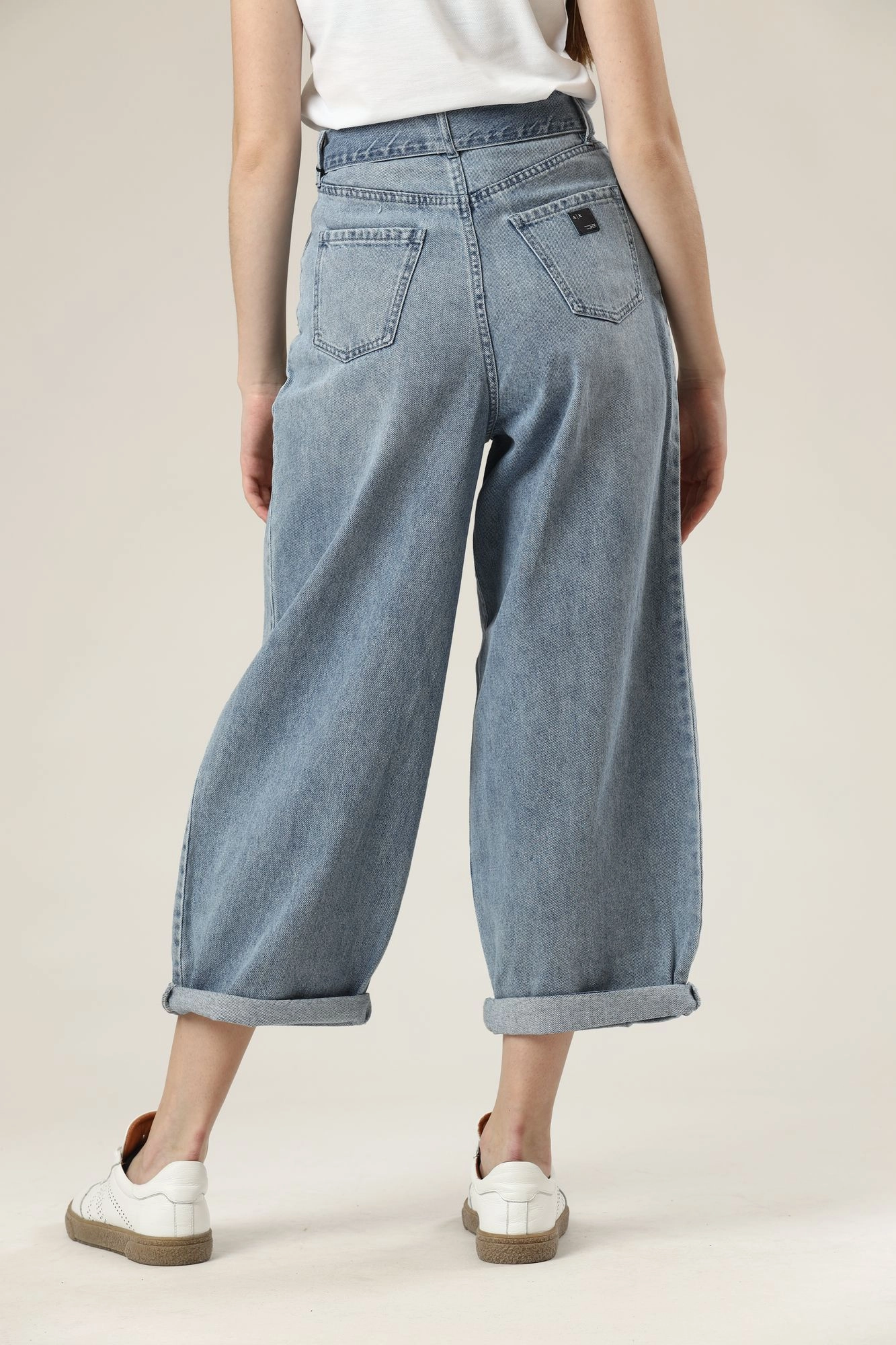 3KYJ74_Y1UEZ джинсы armani exchange 