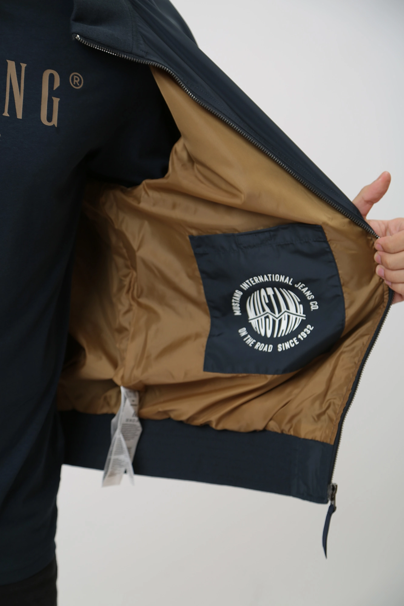 Mustang windbreaker clearance
