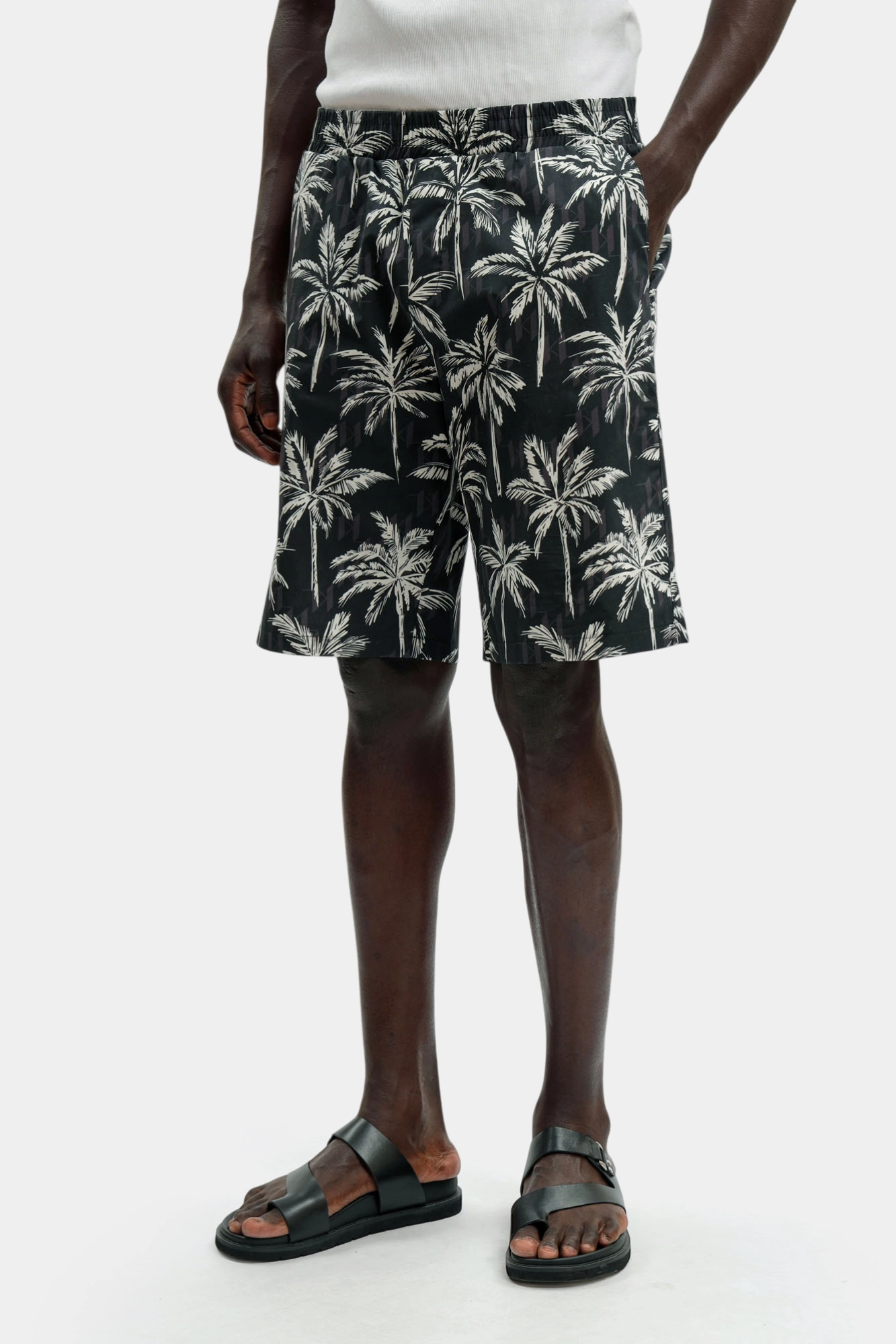 562625_265700 Шорты Karl Lagerfeld Черный