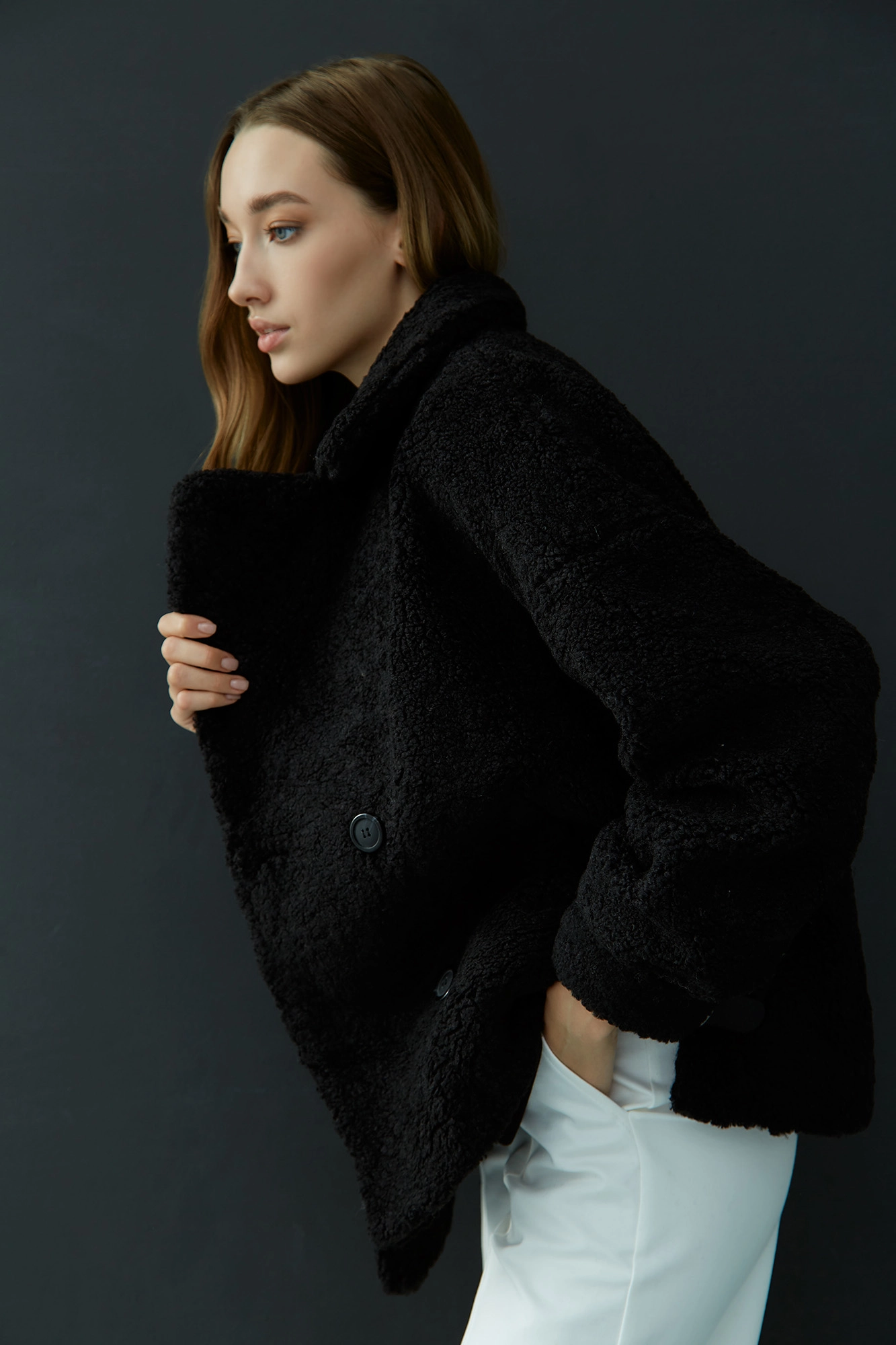 W-232-ZM-988К шуба the hills 