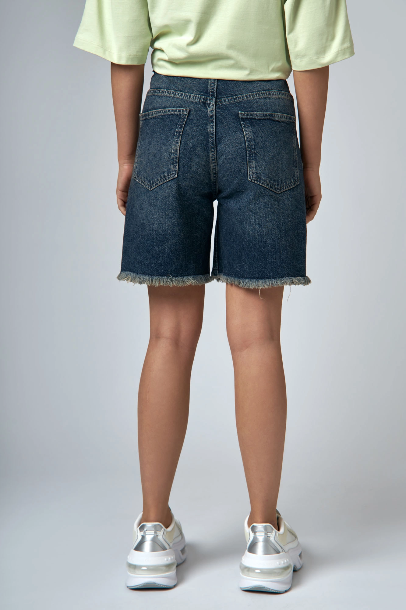 VW-OMA-33-438 шорты джинсовые van mich 