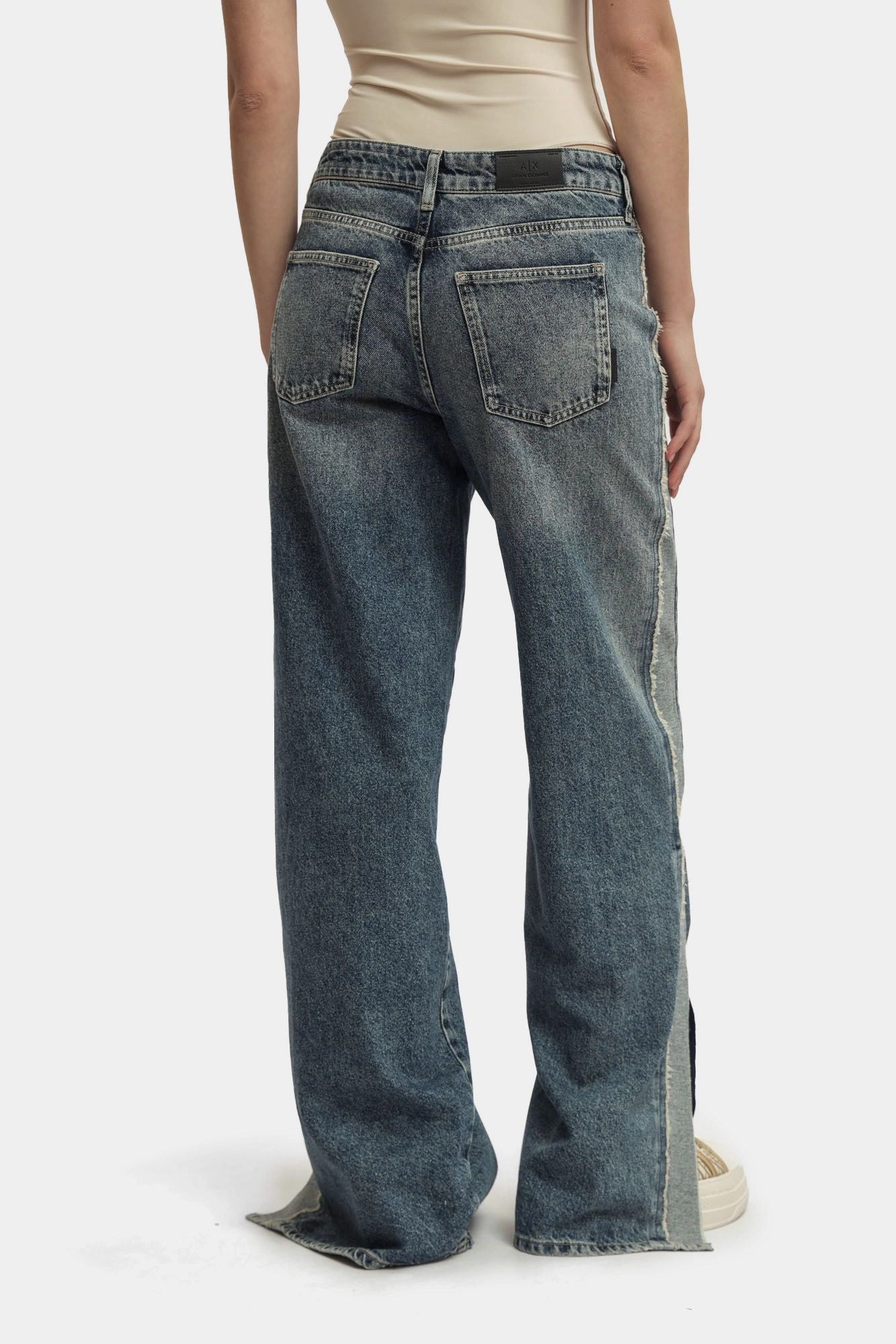 XW000308_AF12091 джинсы armani exchange 
