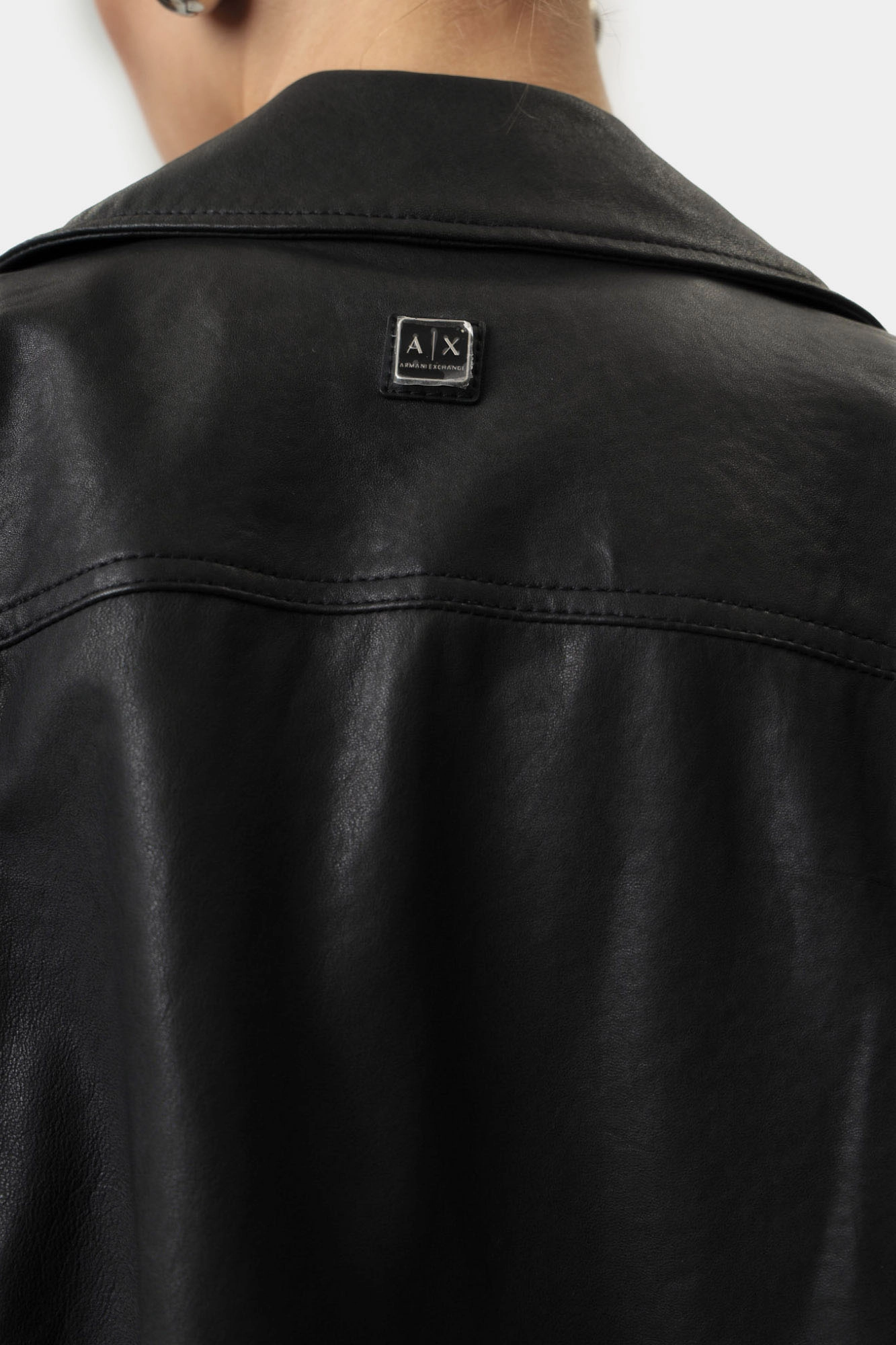 XW000218_AF10854 куртка кожаная armani exchange 