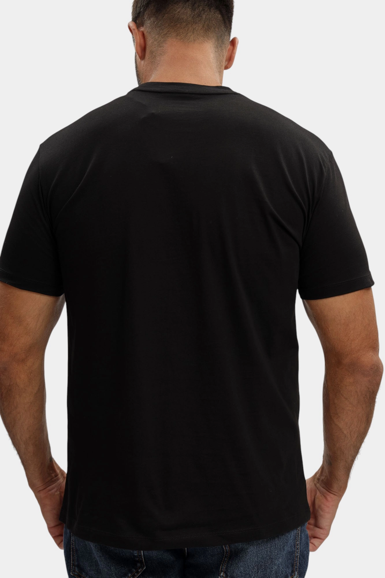 XM001568_AF10358 Футболка Armani Exchange Черный