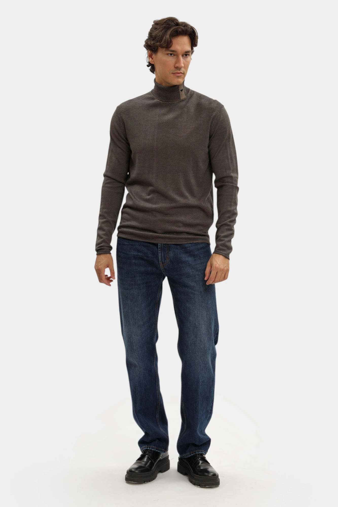 EM002025_ AF14195 Водолазка Emporio Armani Коричневый