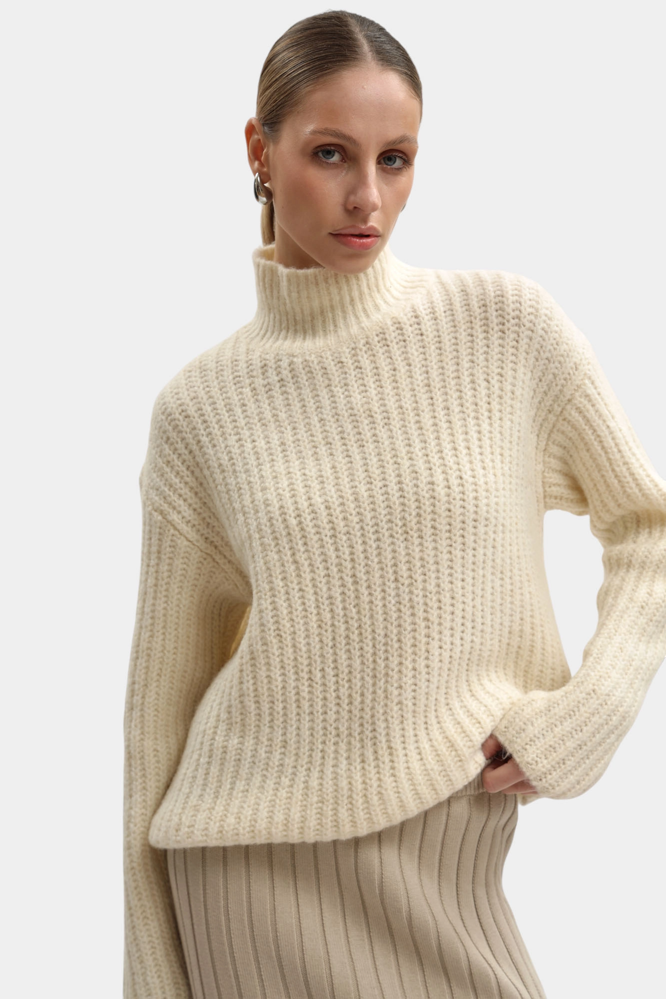 LV044D361G джемпер calvin klein jeans 