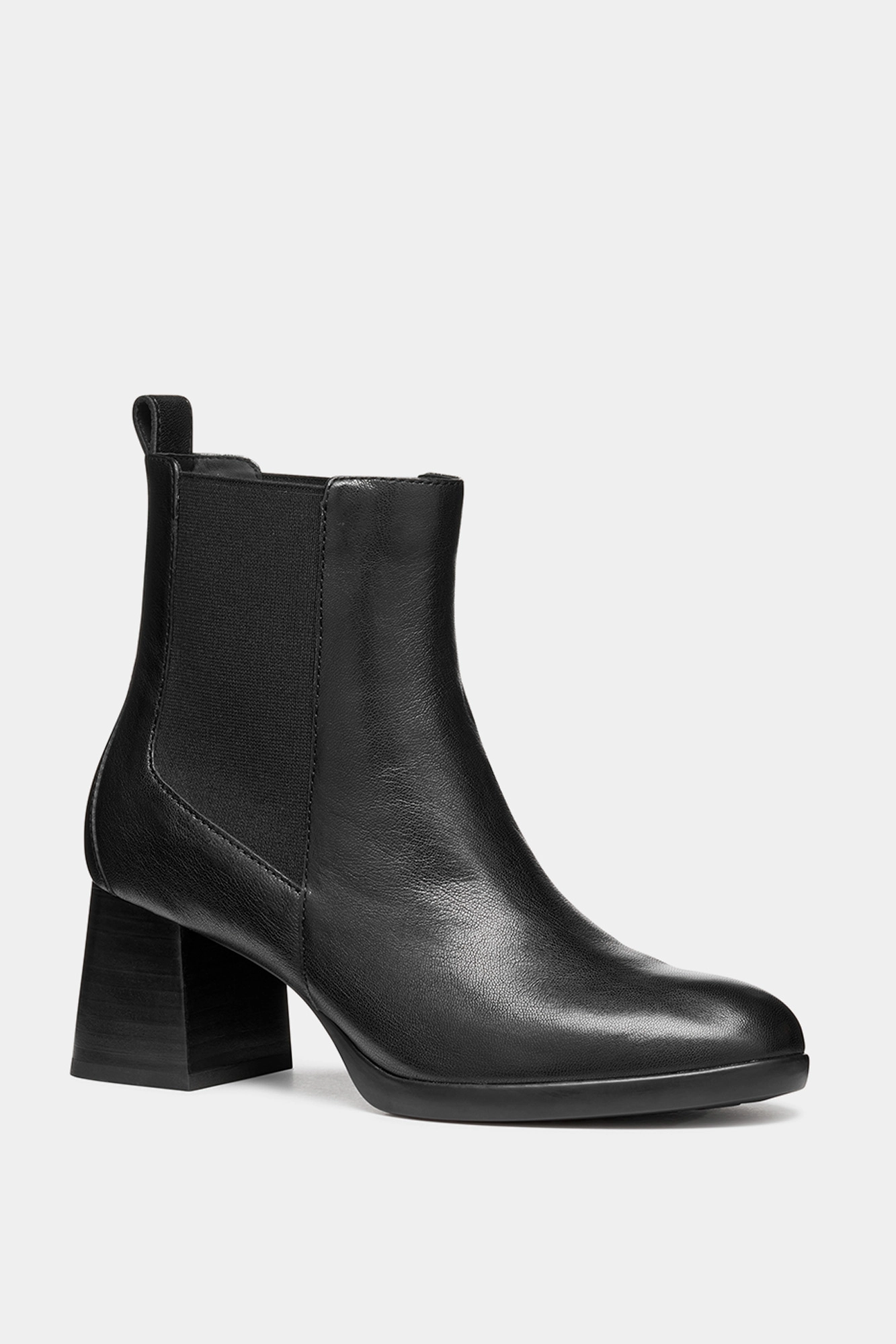 D56XBC00081C Челси Geox Черный